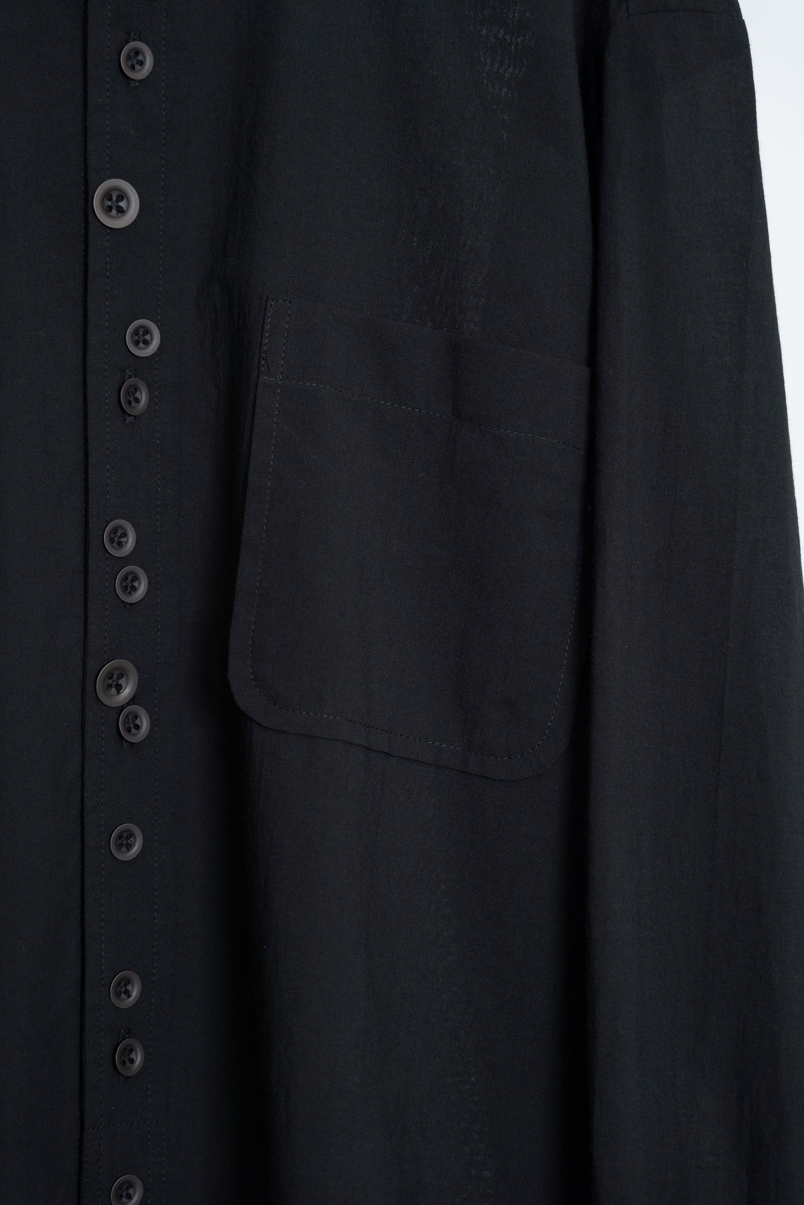The Tailor 's Shirt - Black