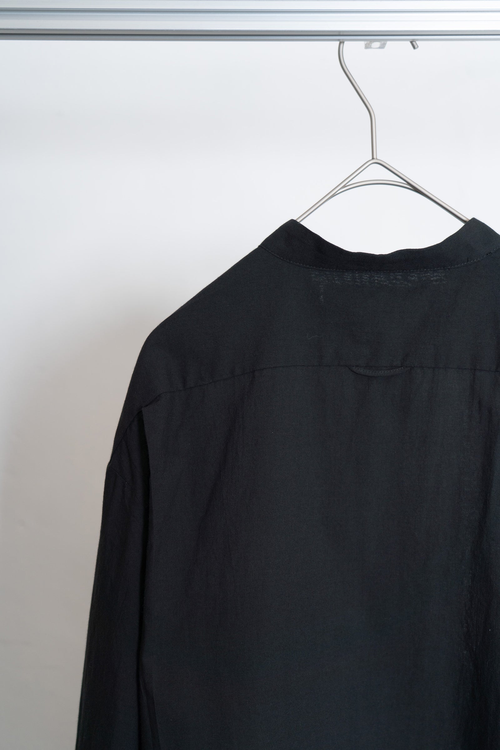 The Tailor 's Shirt - Black