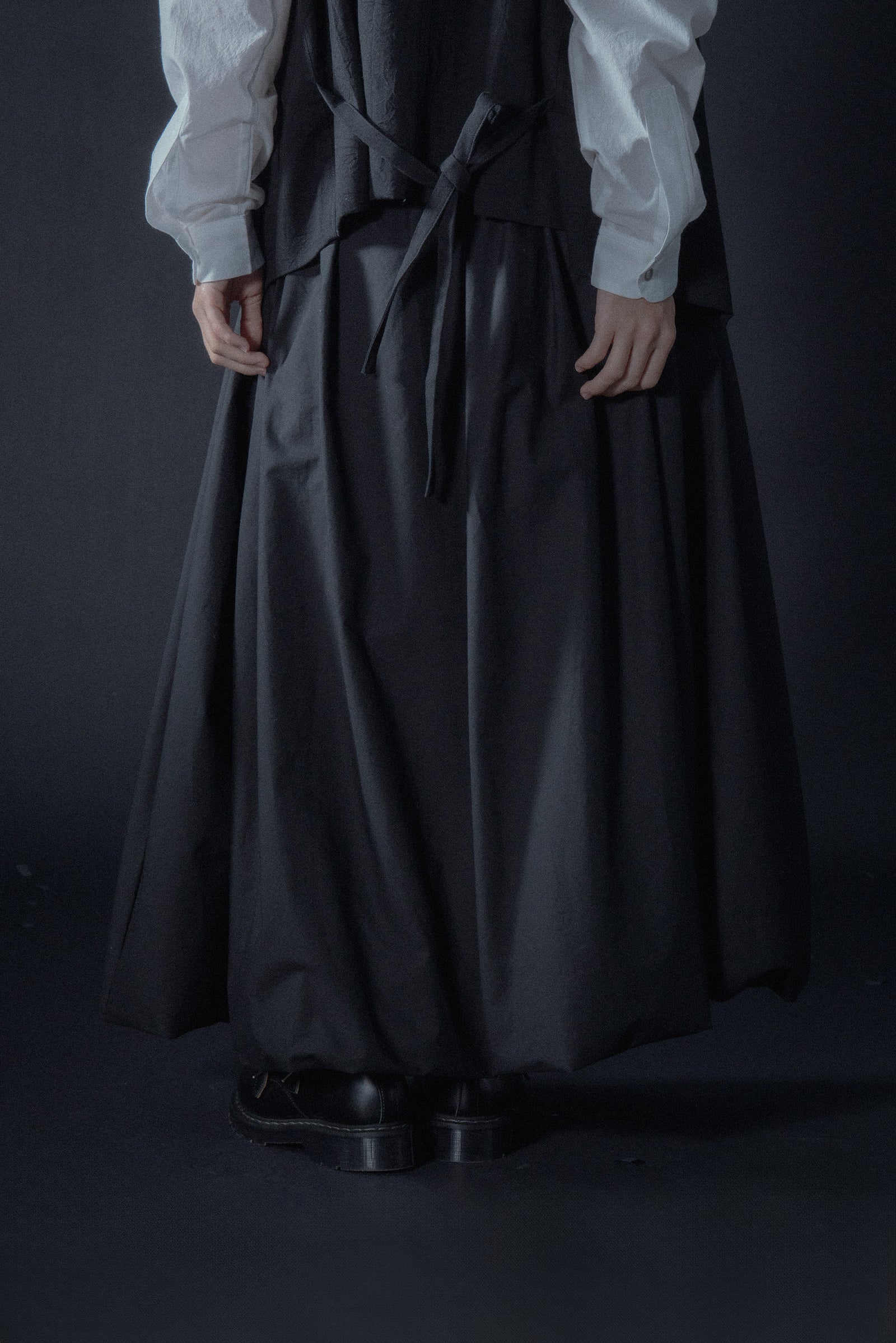 The Ribbon Skirt - Black