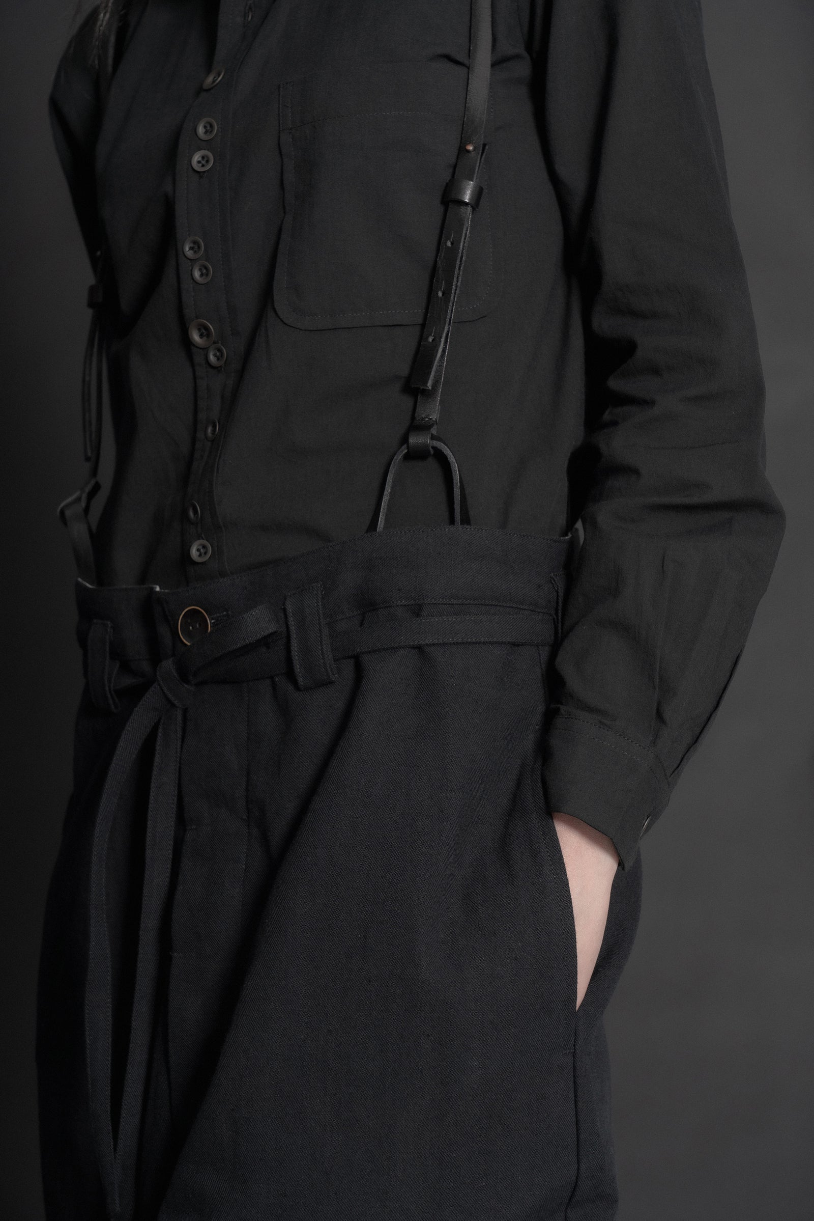 The Tailor 's Shirt - Black