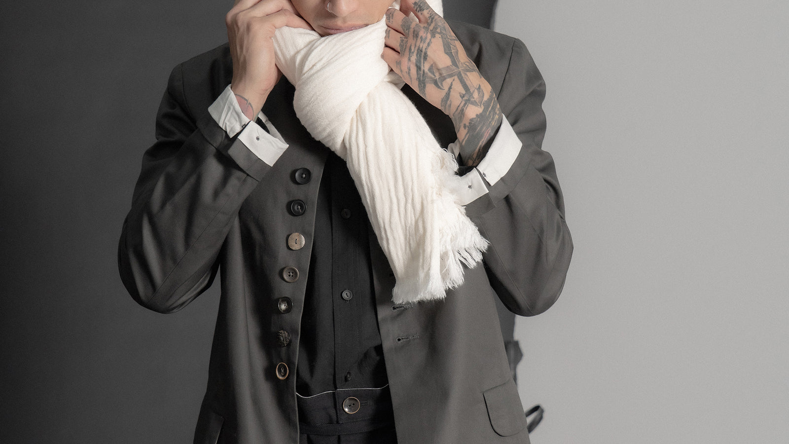 The Baby Cotton Scarf - Ecru