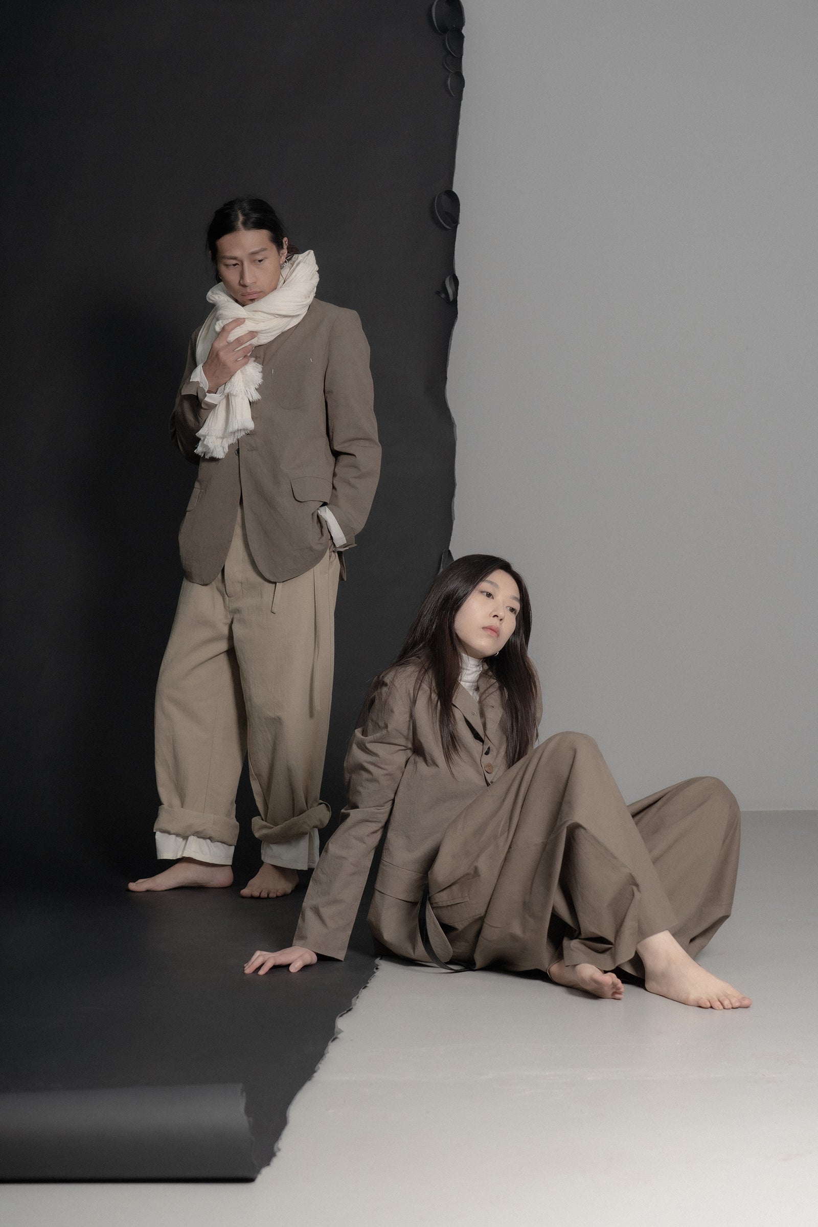 The Pleaty Trousers - Khaki