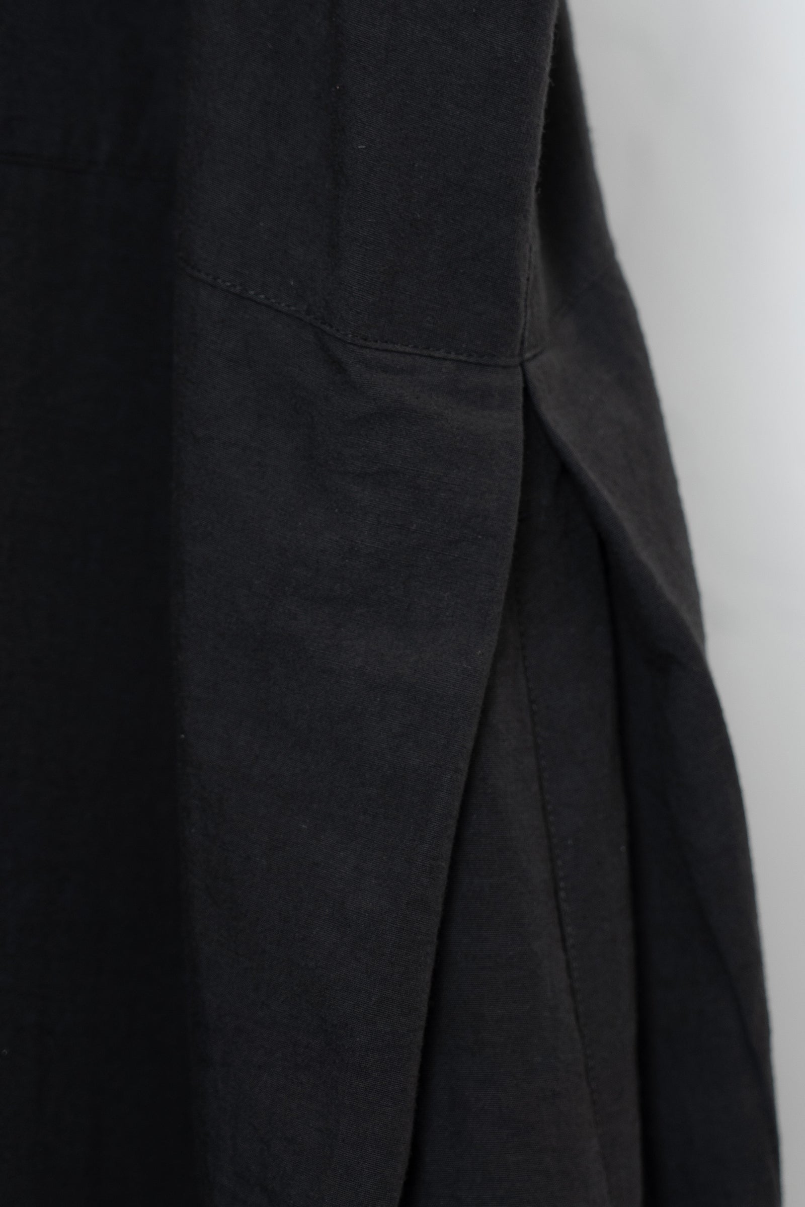 The Botanist Dress - Black