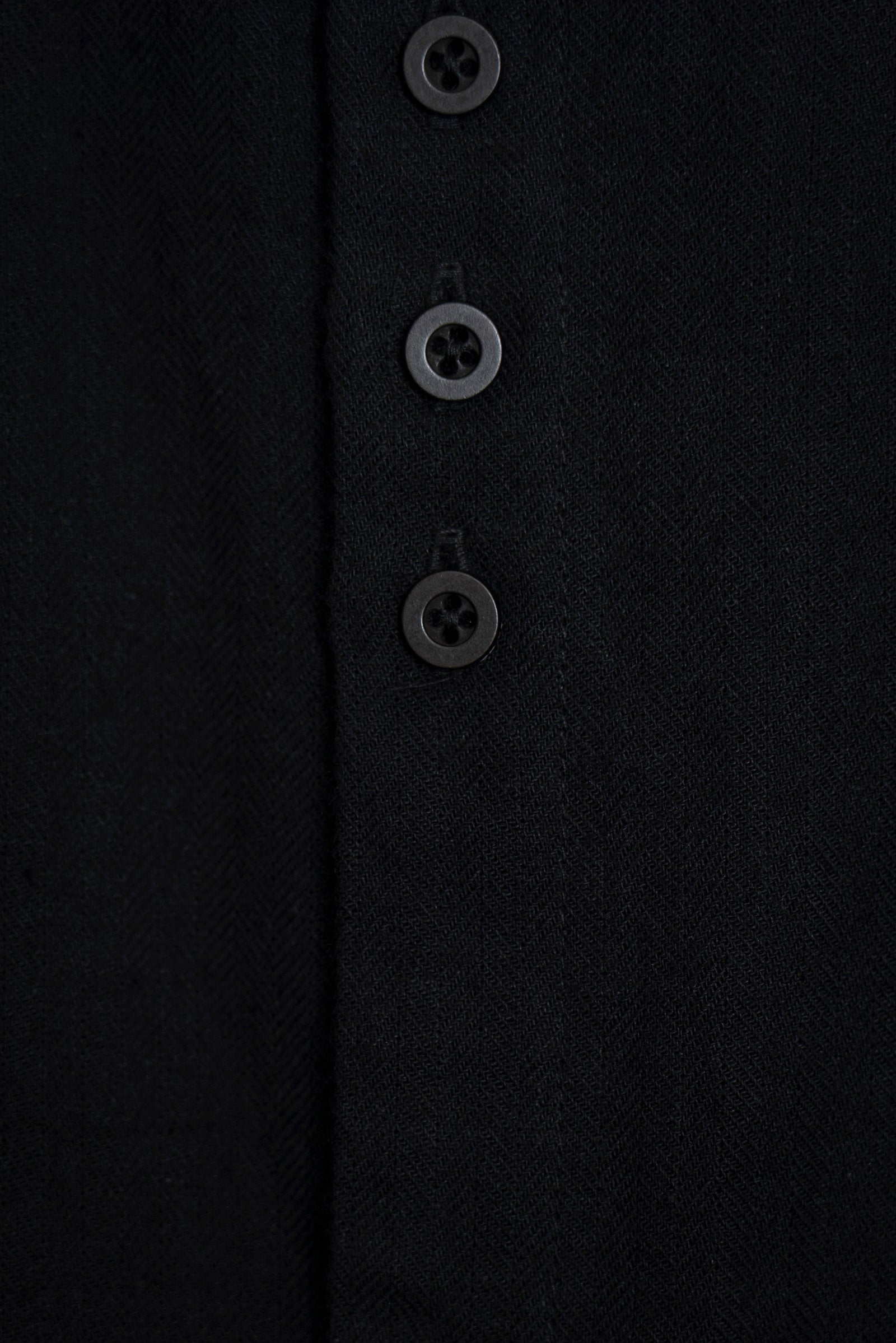 The Linen Capri Shirt - Black