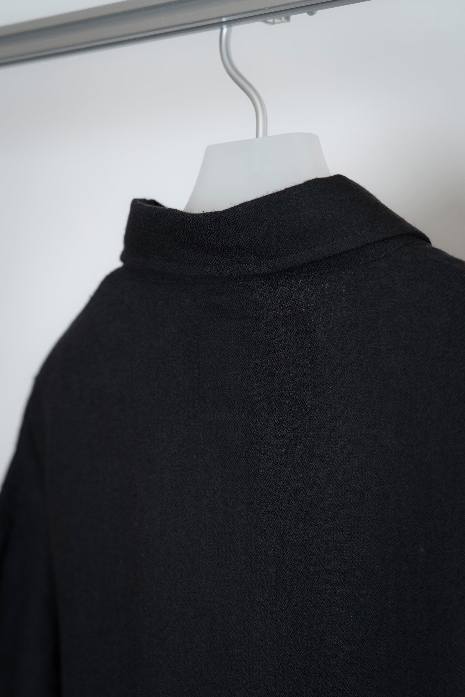 The Linen Capri Shirt - Black