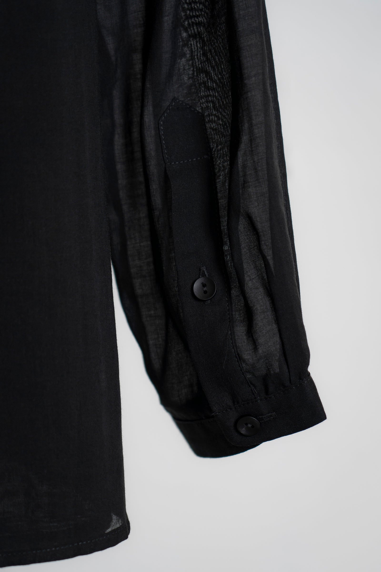 The Collarless Shirt - Black