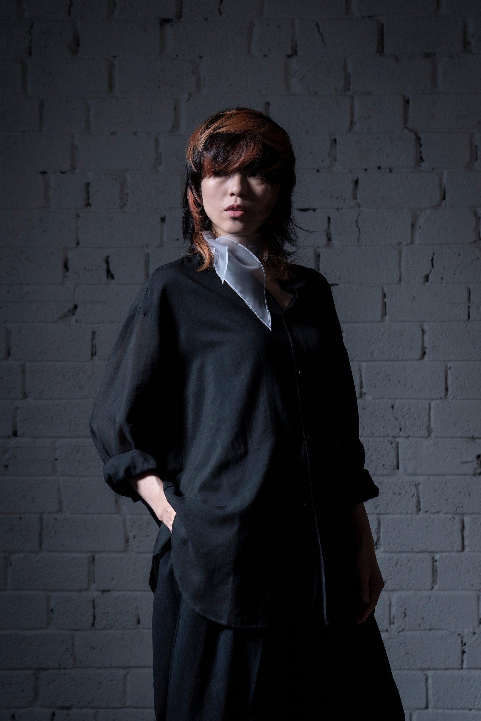 The Collarless Shirt - Black
