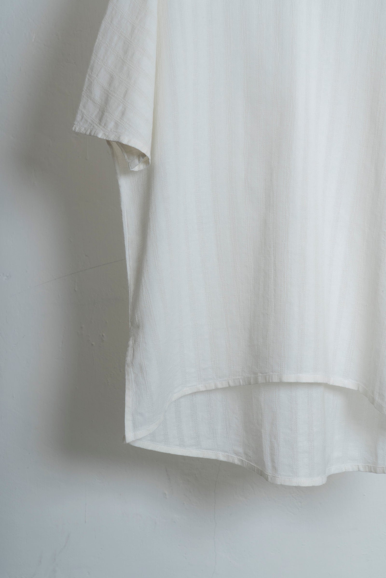 The Split Neck Top - White