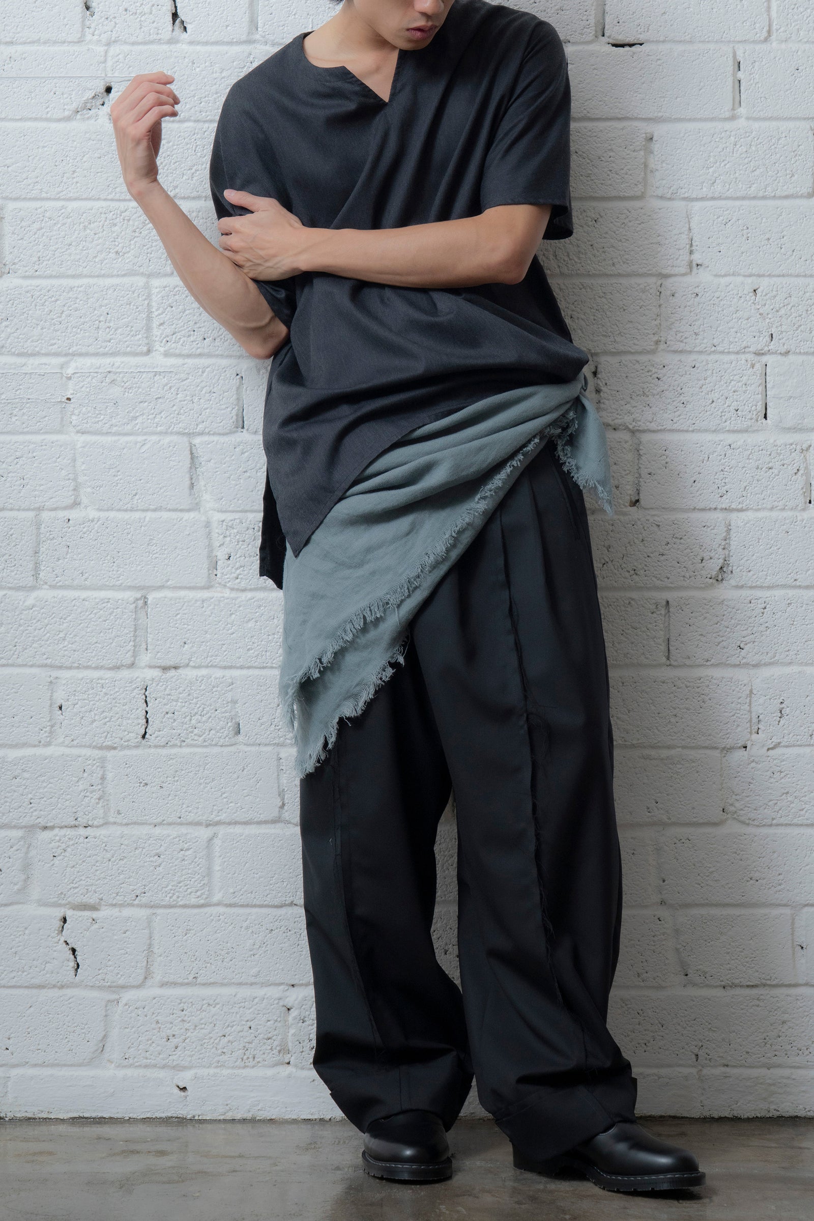 The Split Neck Top - Charcoal
