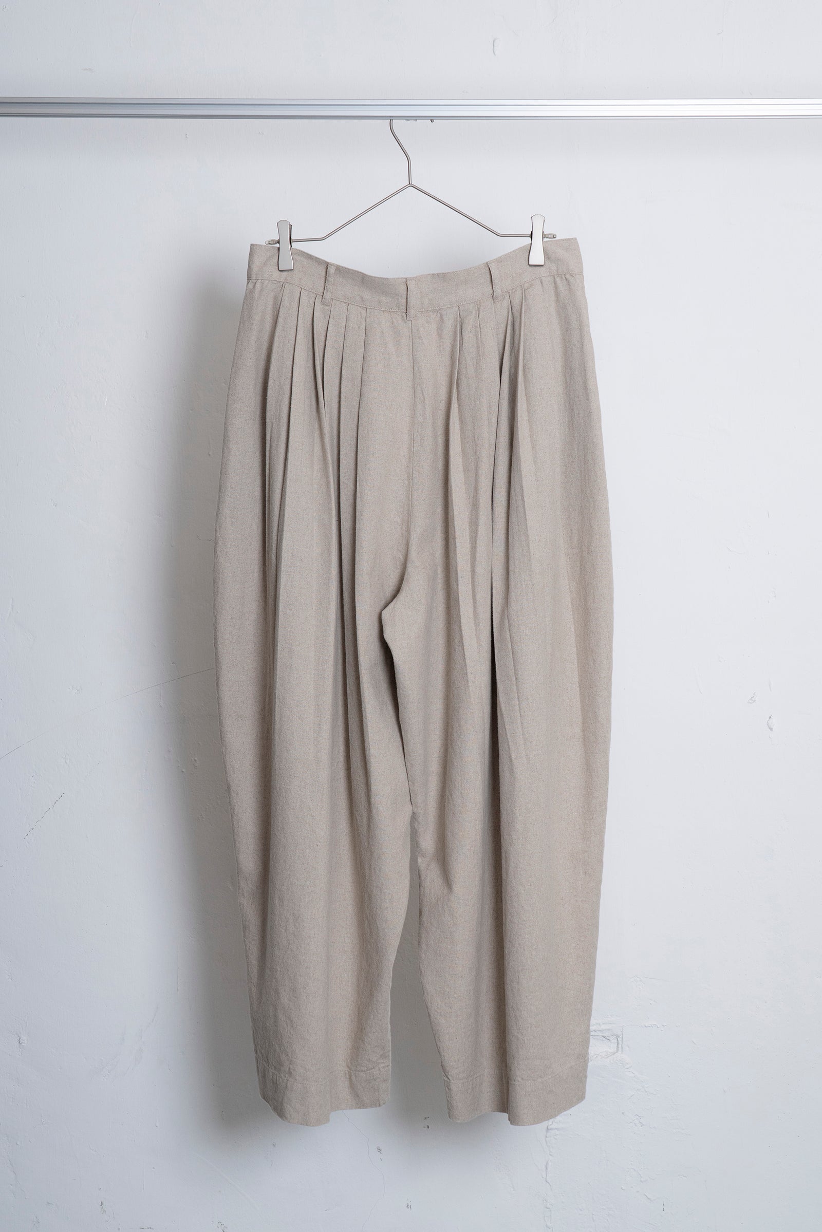 The Pleaty Trousers - Linen