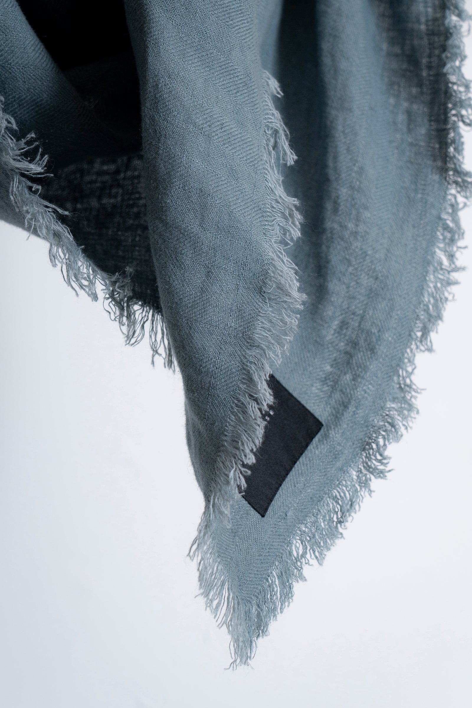 The Linen Scarf - Cloud Blue