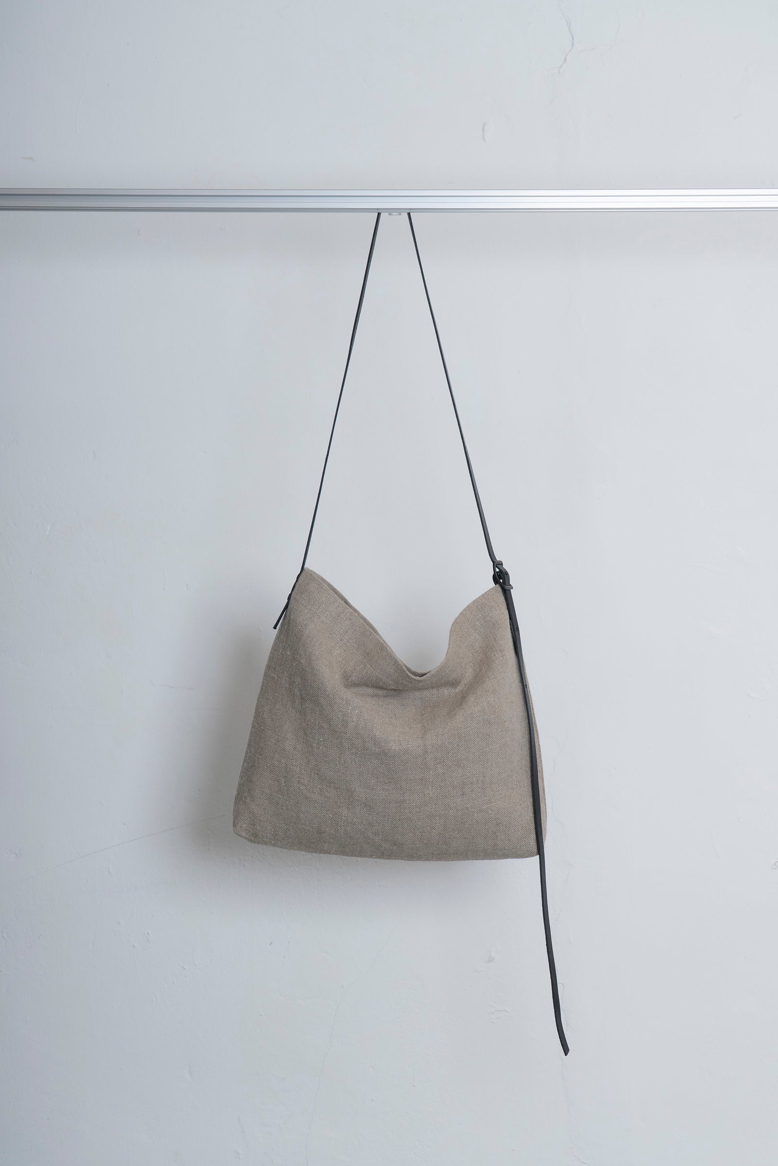 The Tinker 's Pouch - Ecru