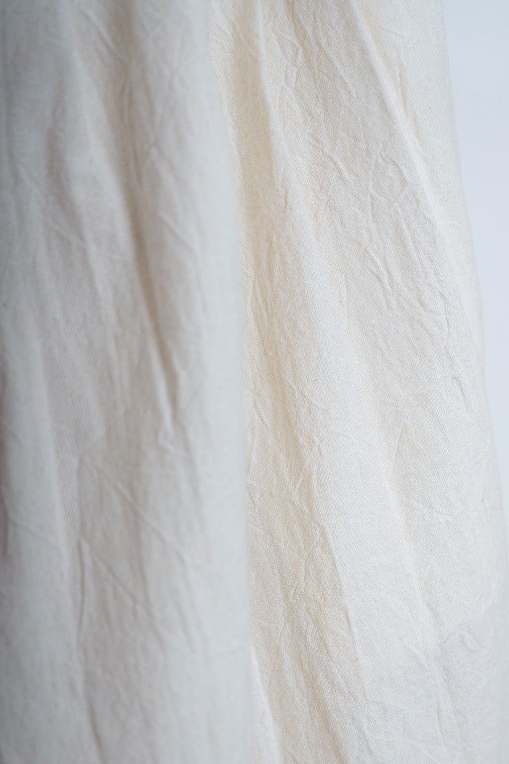 The Pleaty Trousers - White