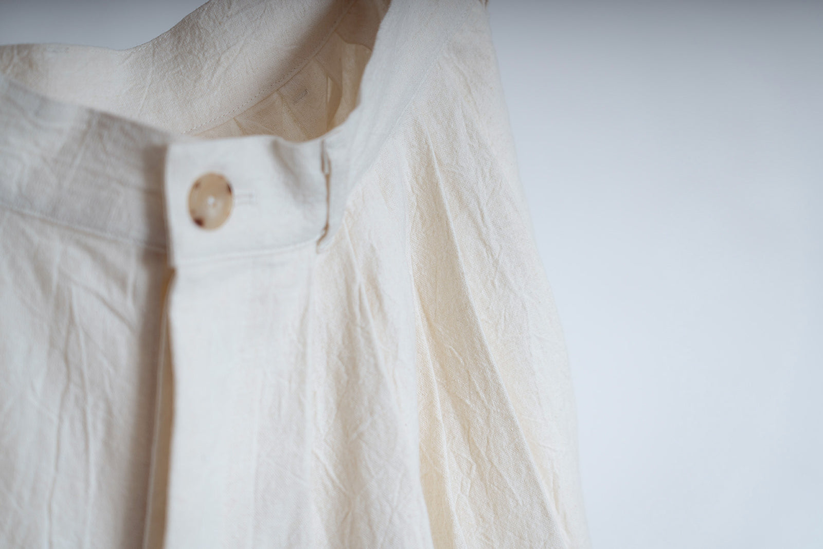 The Pleaty Trousers - White