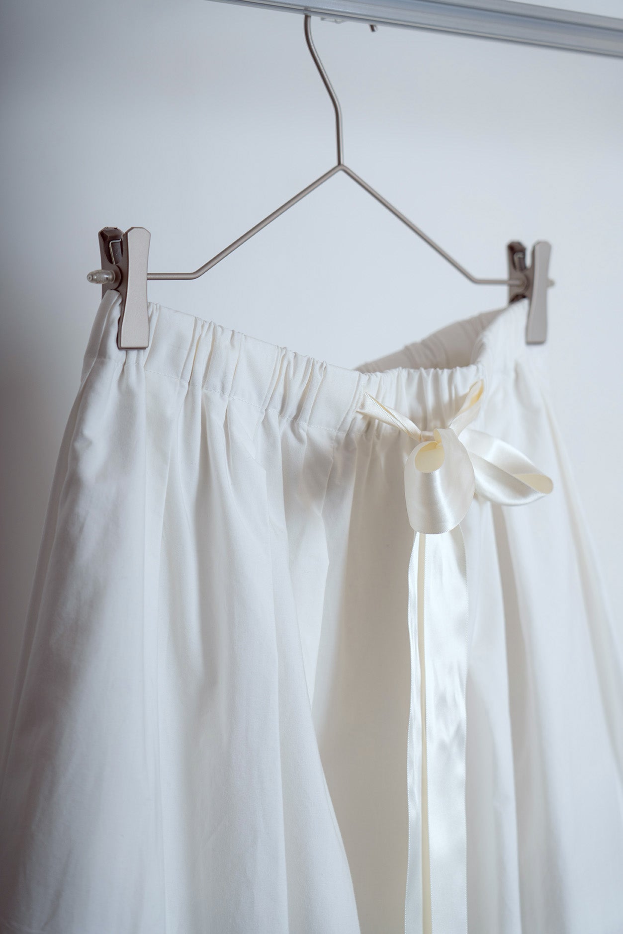 The Ribbon Skirt - White