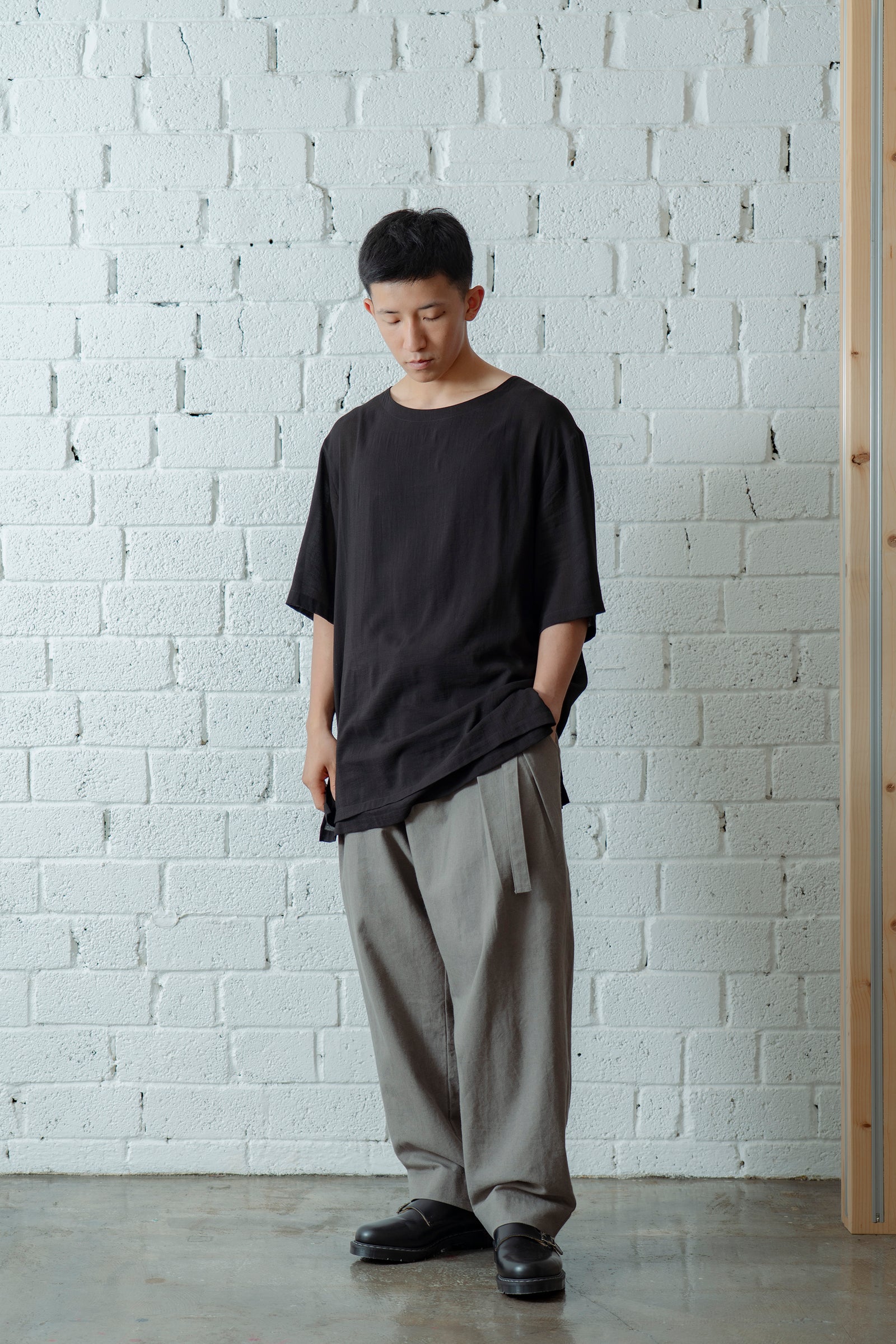 The Belted Hollywood Trousers - Greige