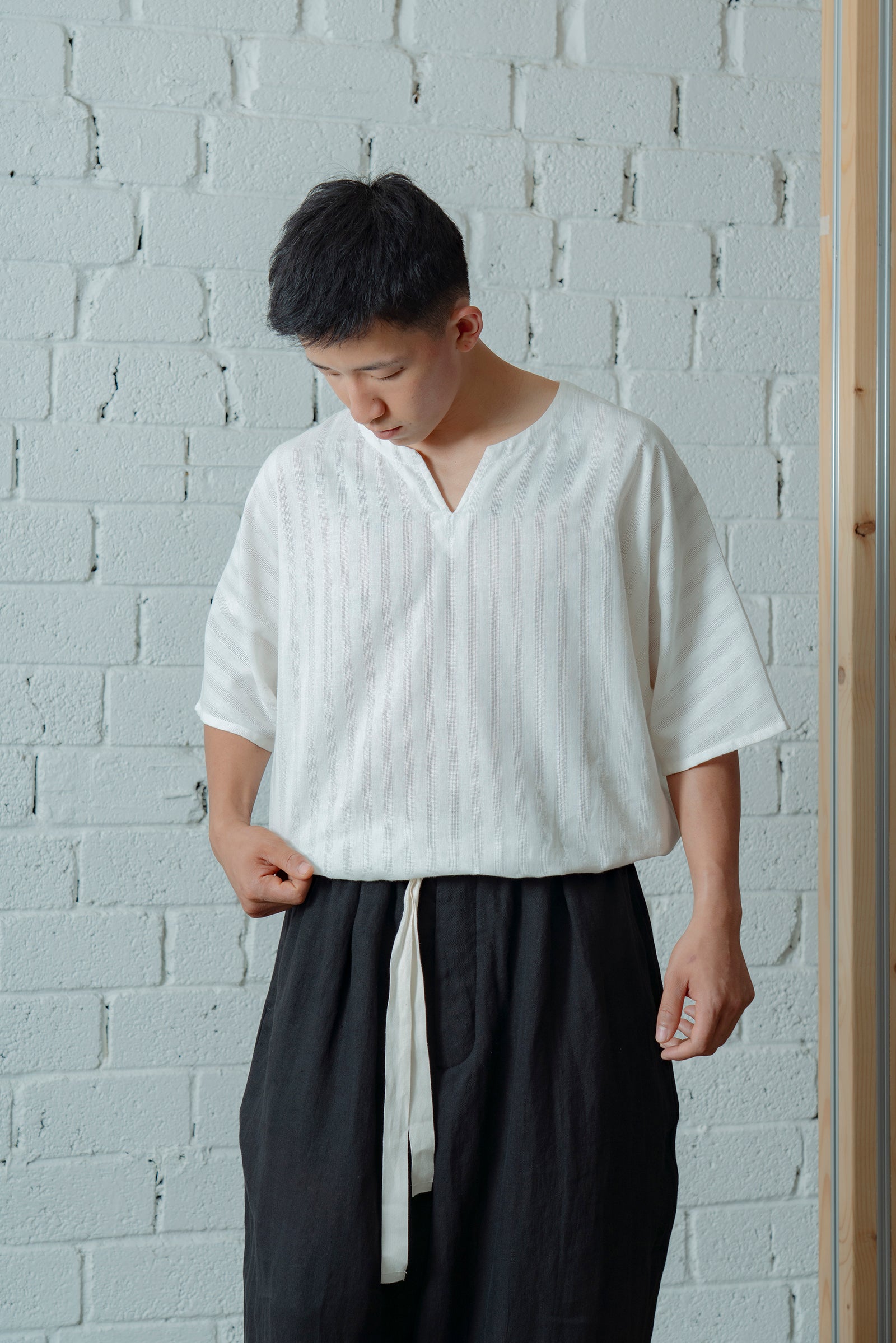The Split Neck Top - White
