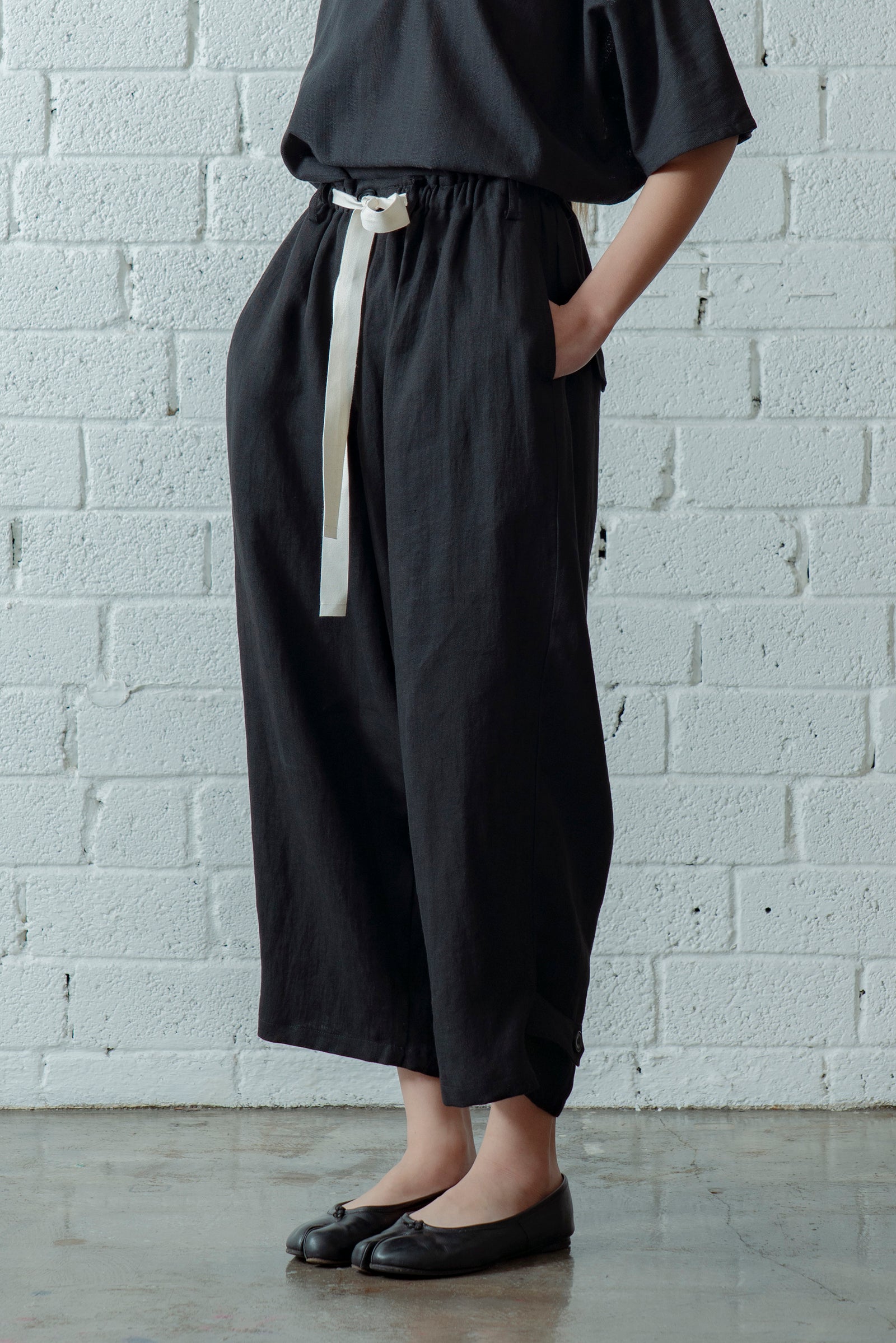 The Nomad Trousers - Black