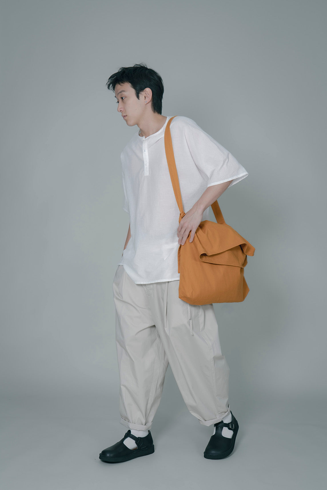 The Author Trousers - Khaki