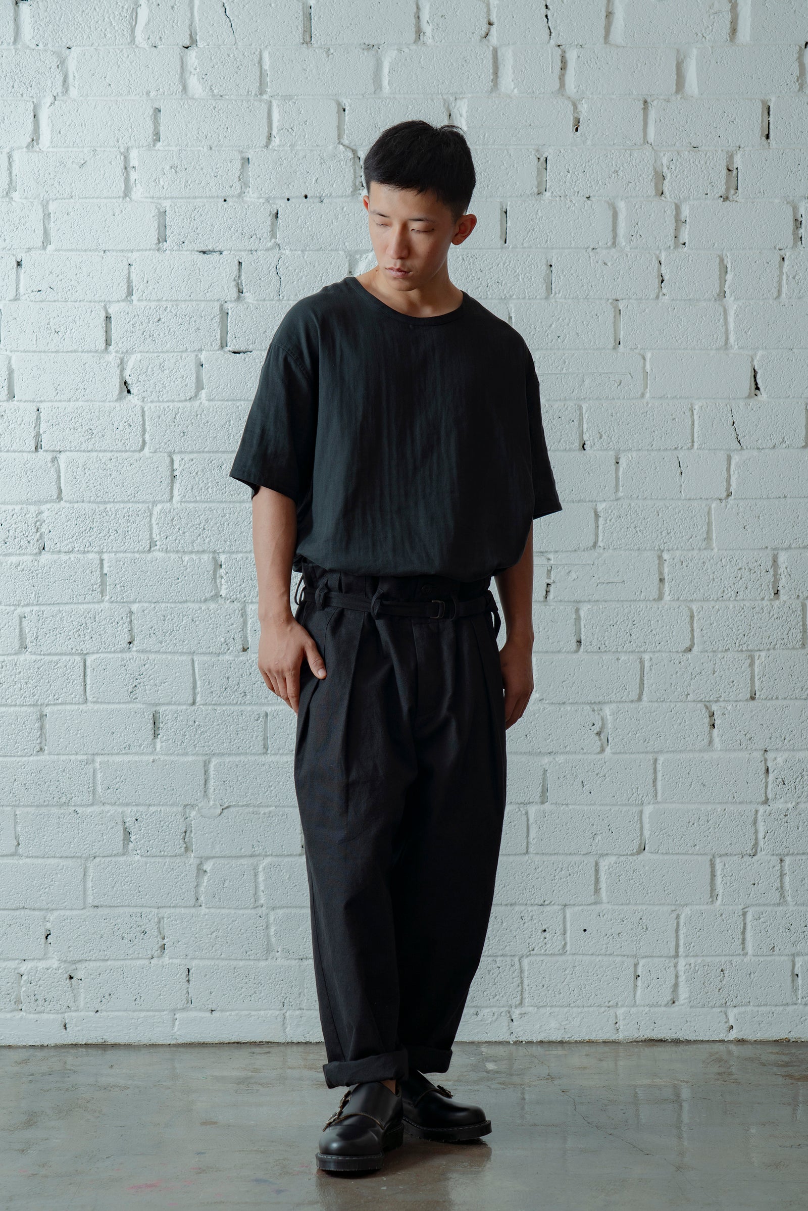 The Belted Hollywood Trousers - Black