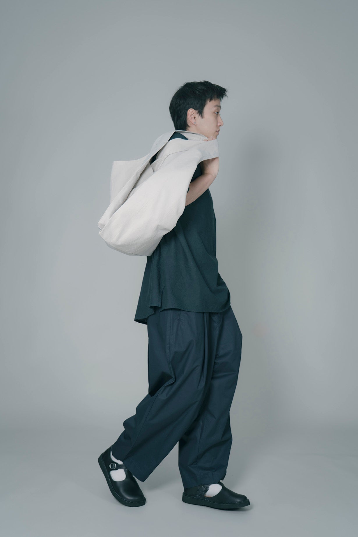 The Shopper - Beige