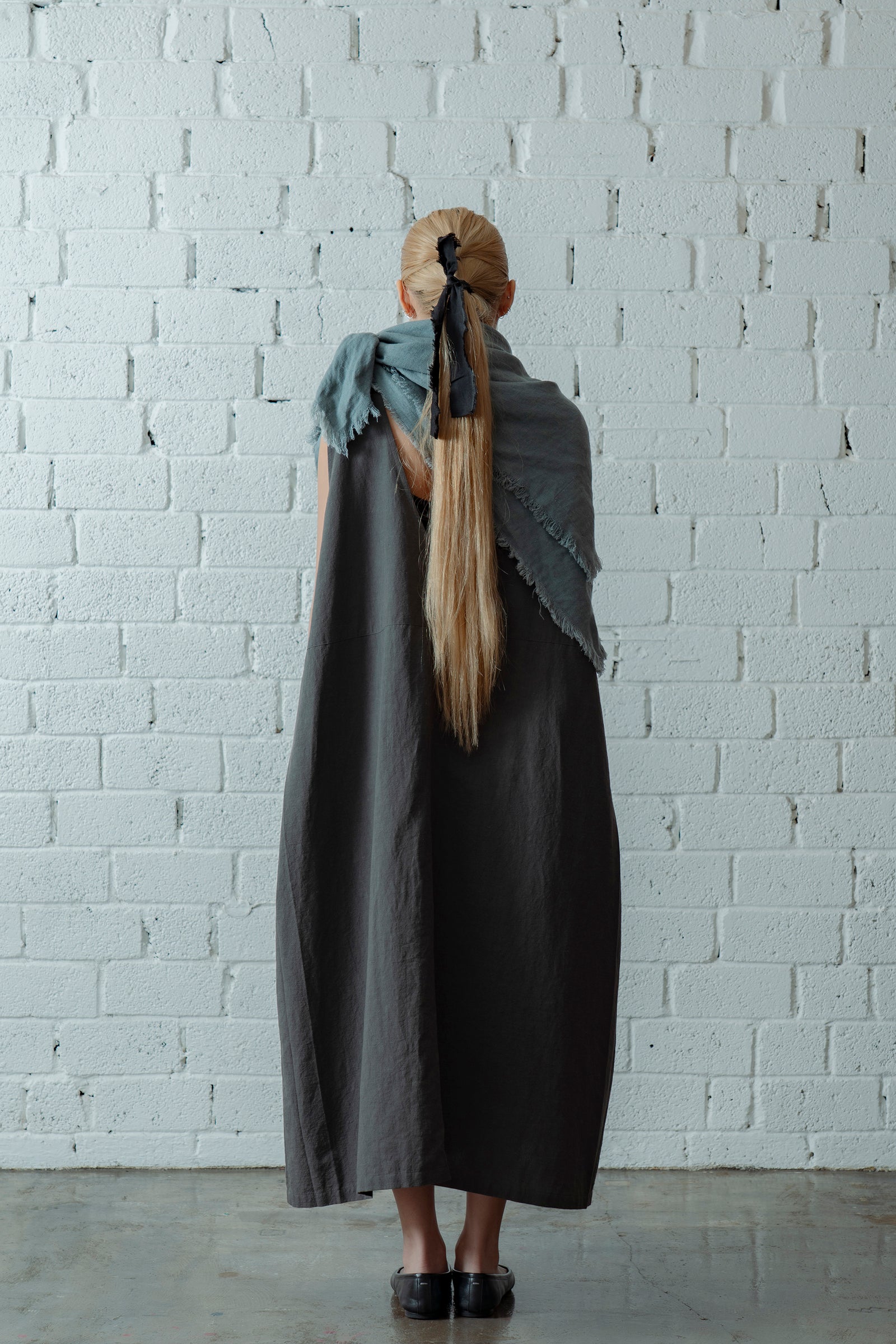 The Linen Scarf - Cloud Blue