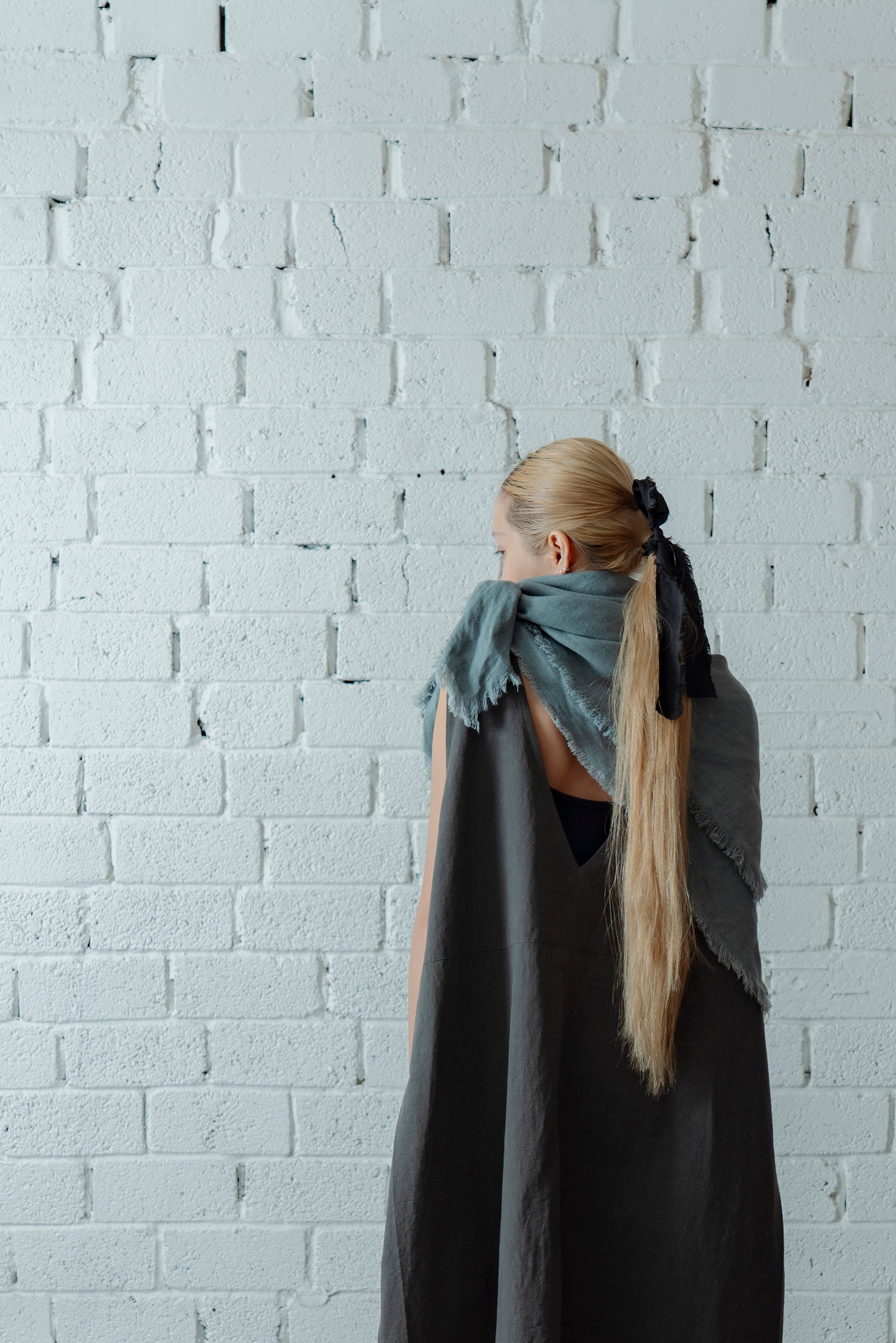The Linen Scarf - Cloud Blue