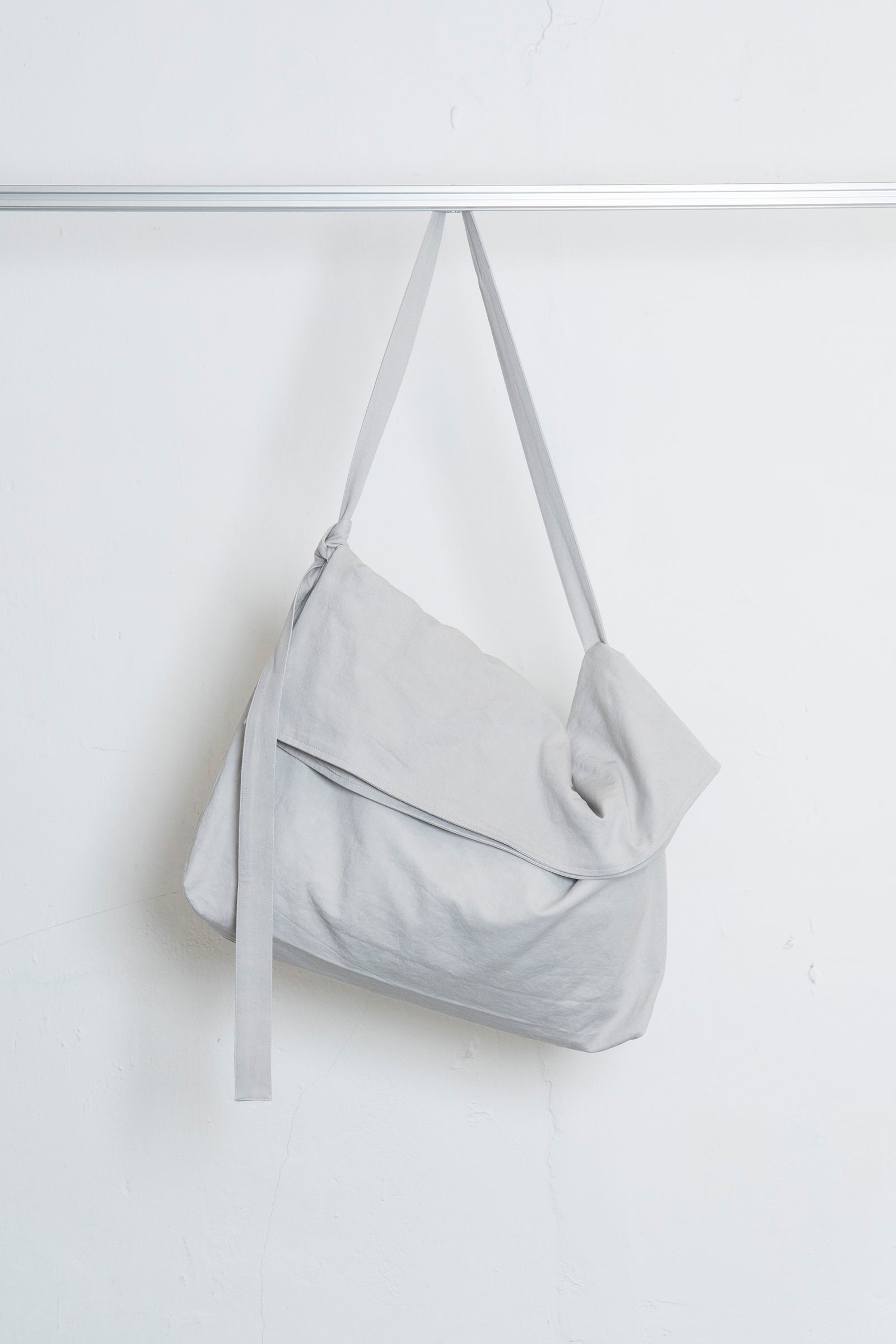 The Messenger Bag - Fog