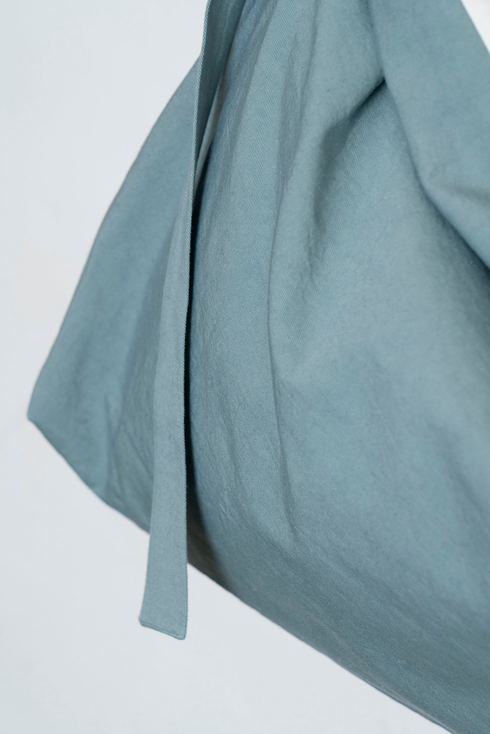 The Messenger Bag - Cloud Blue