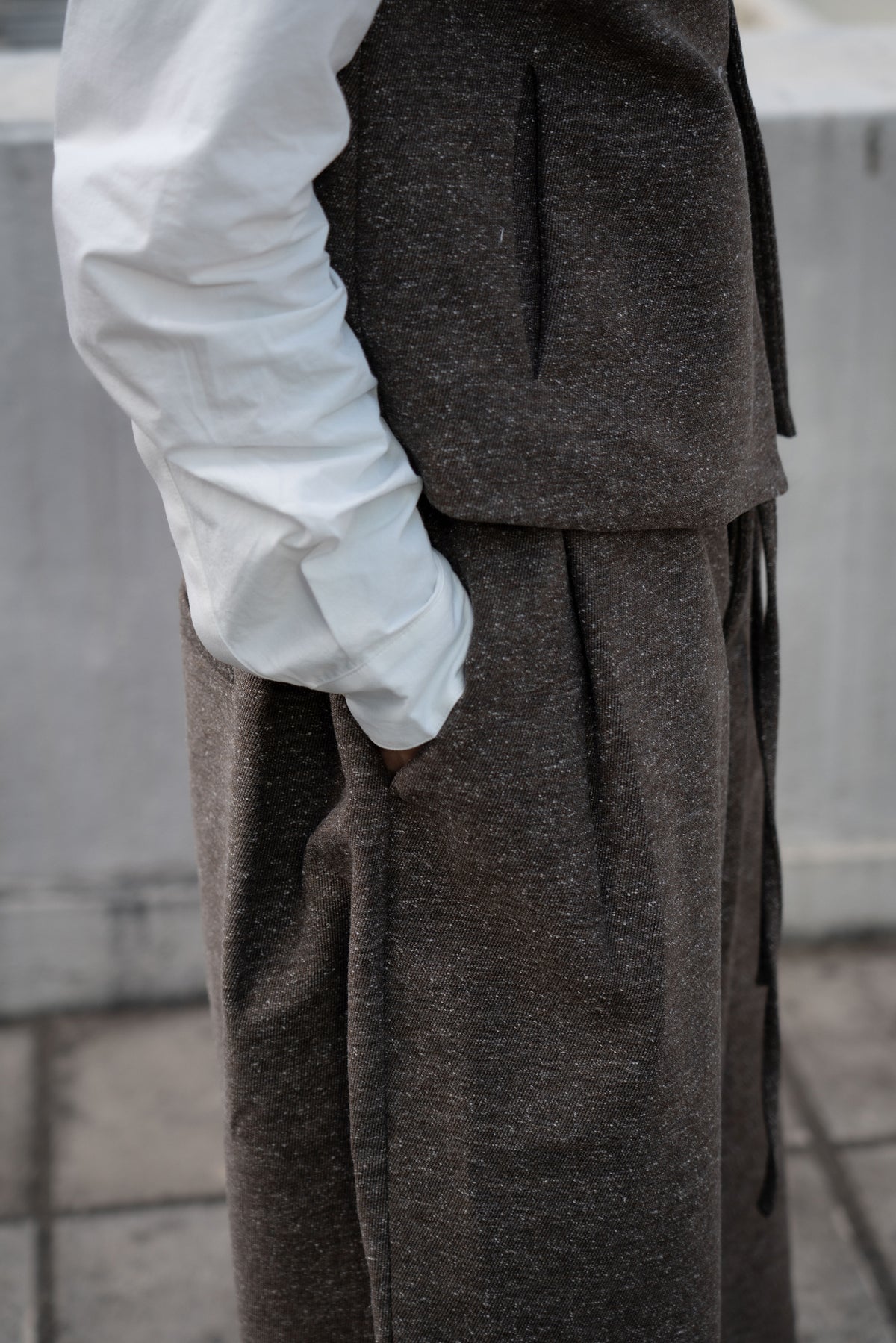 The Capri Pants - Dark Roasted Coffee