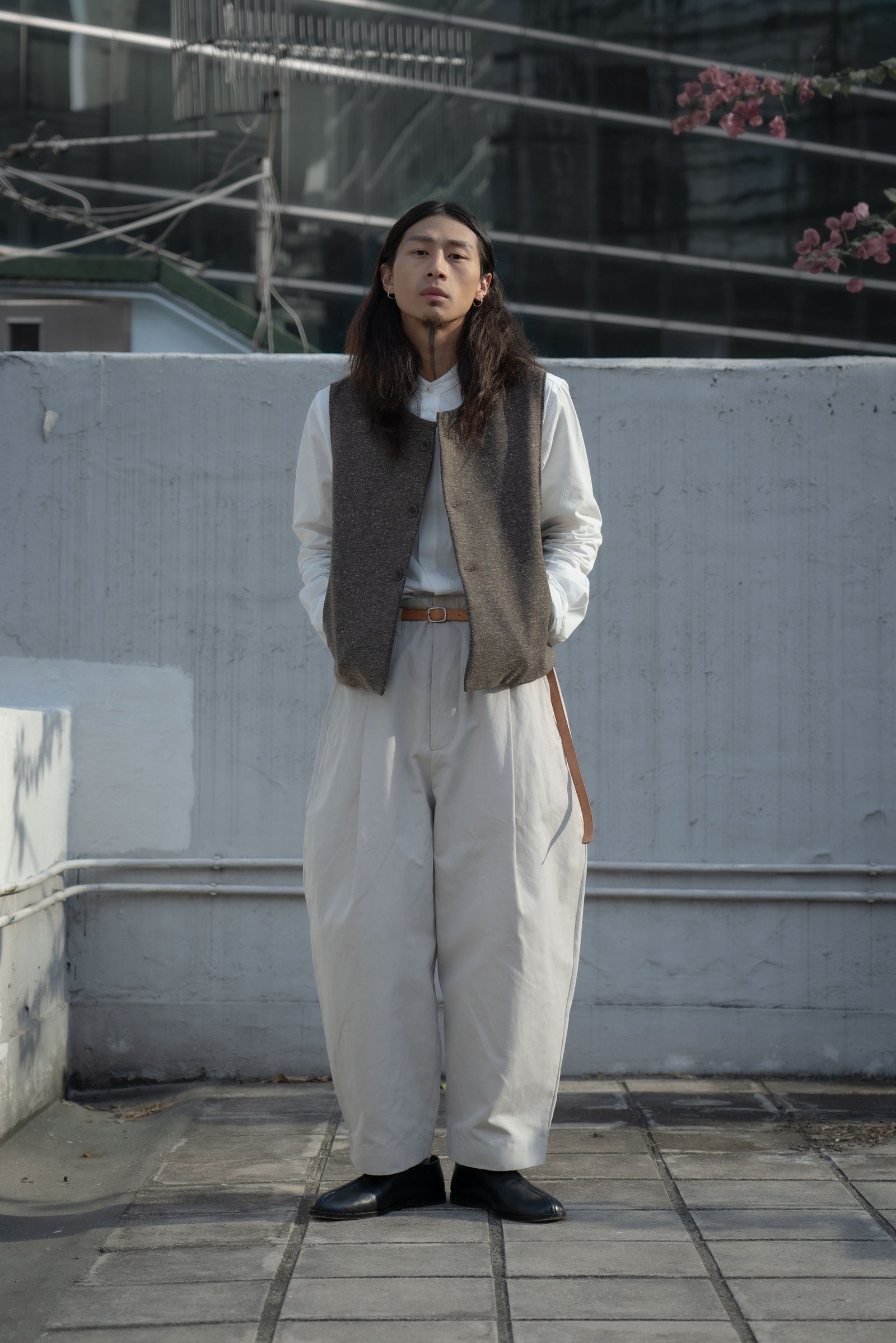 The Gardener Vest - Dark Roasted Coffee