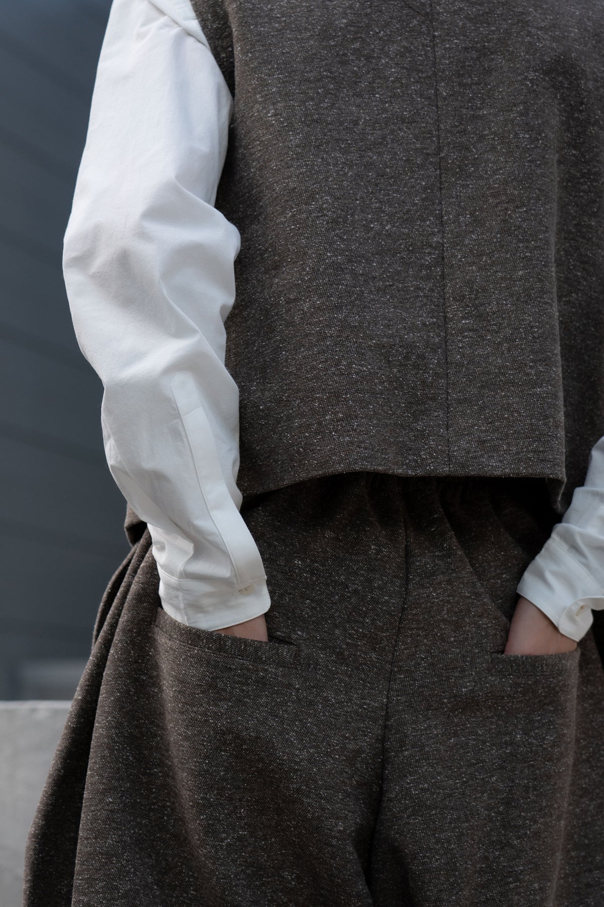 The Capri Pants - Dark Roasted Coffee