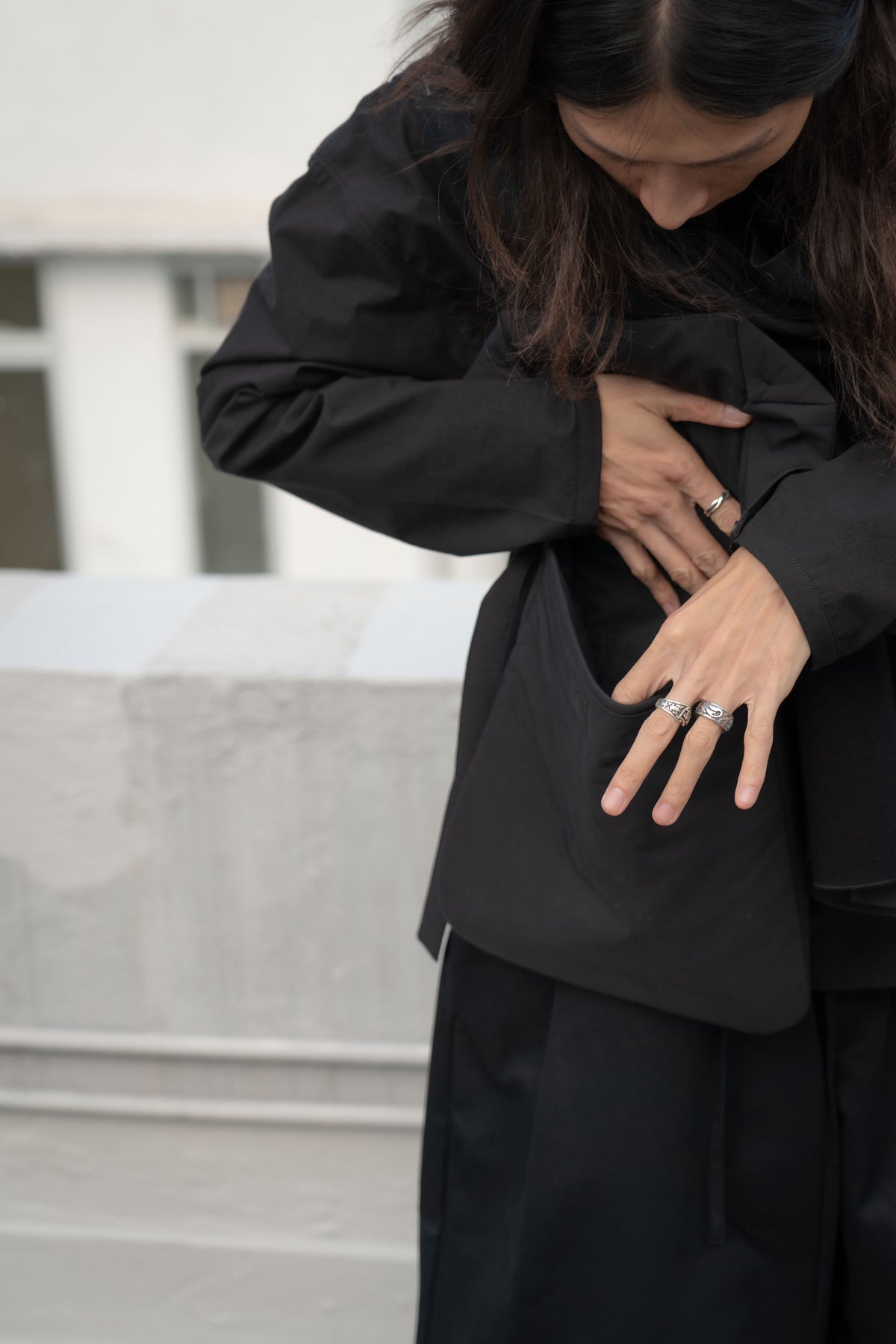 The Padded Pouch Bag- Black