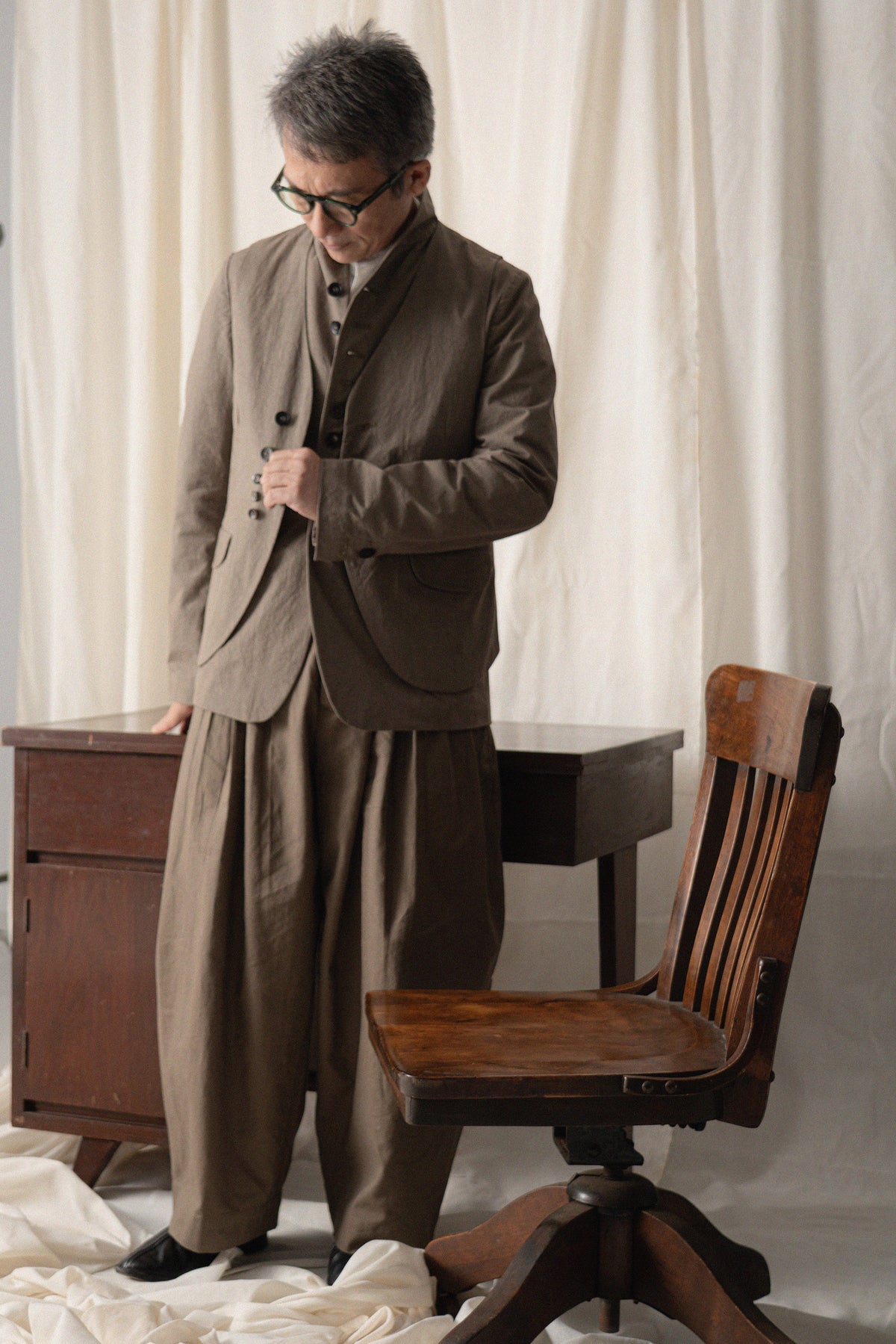 The Pleaty Trousers - Khaki