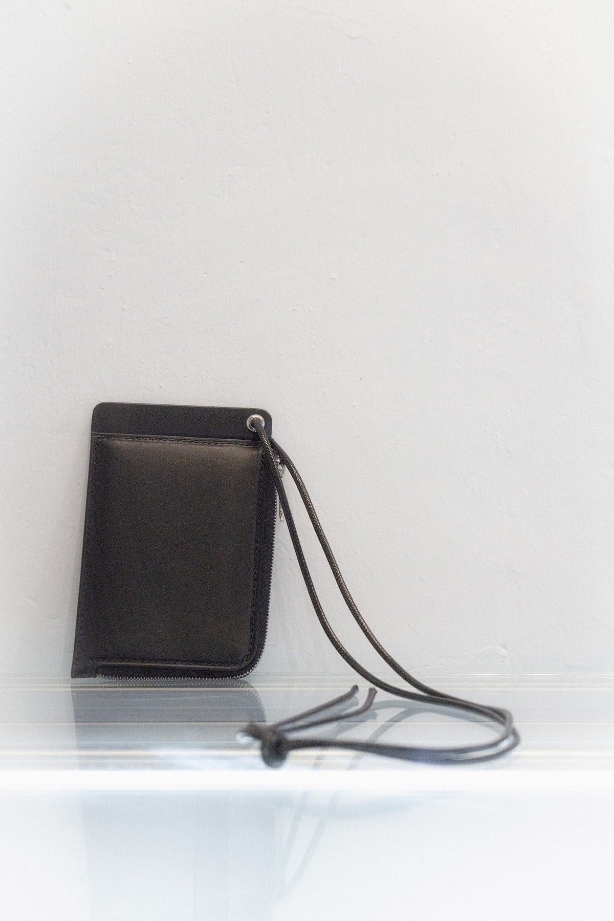 The leather zip wallet