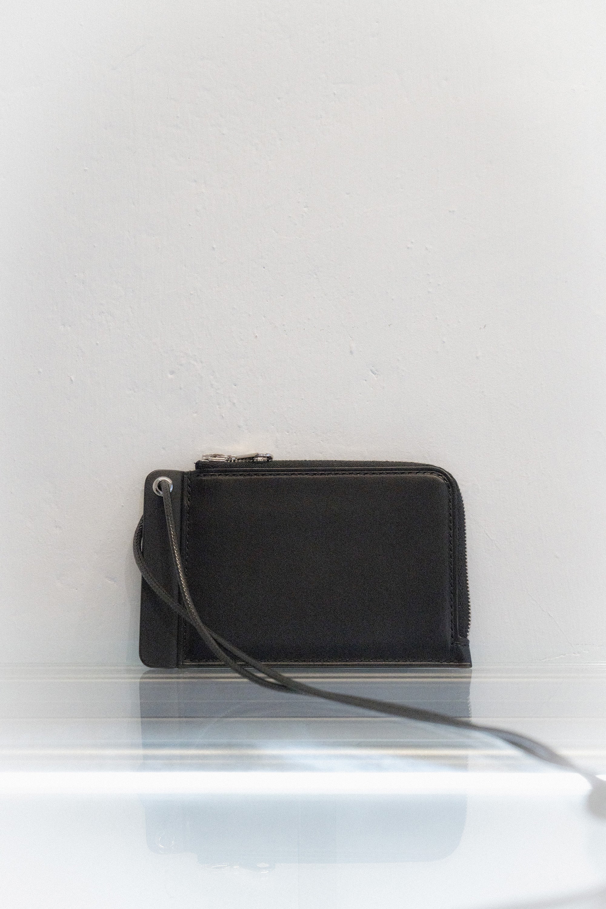 The leather zip wallet