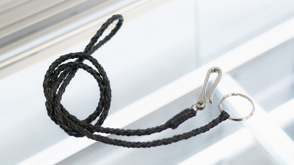 The hand braided leather chain