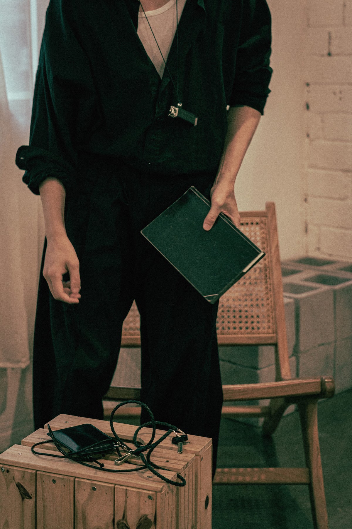 The hand braided leather chain