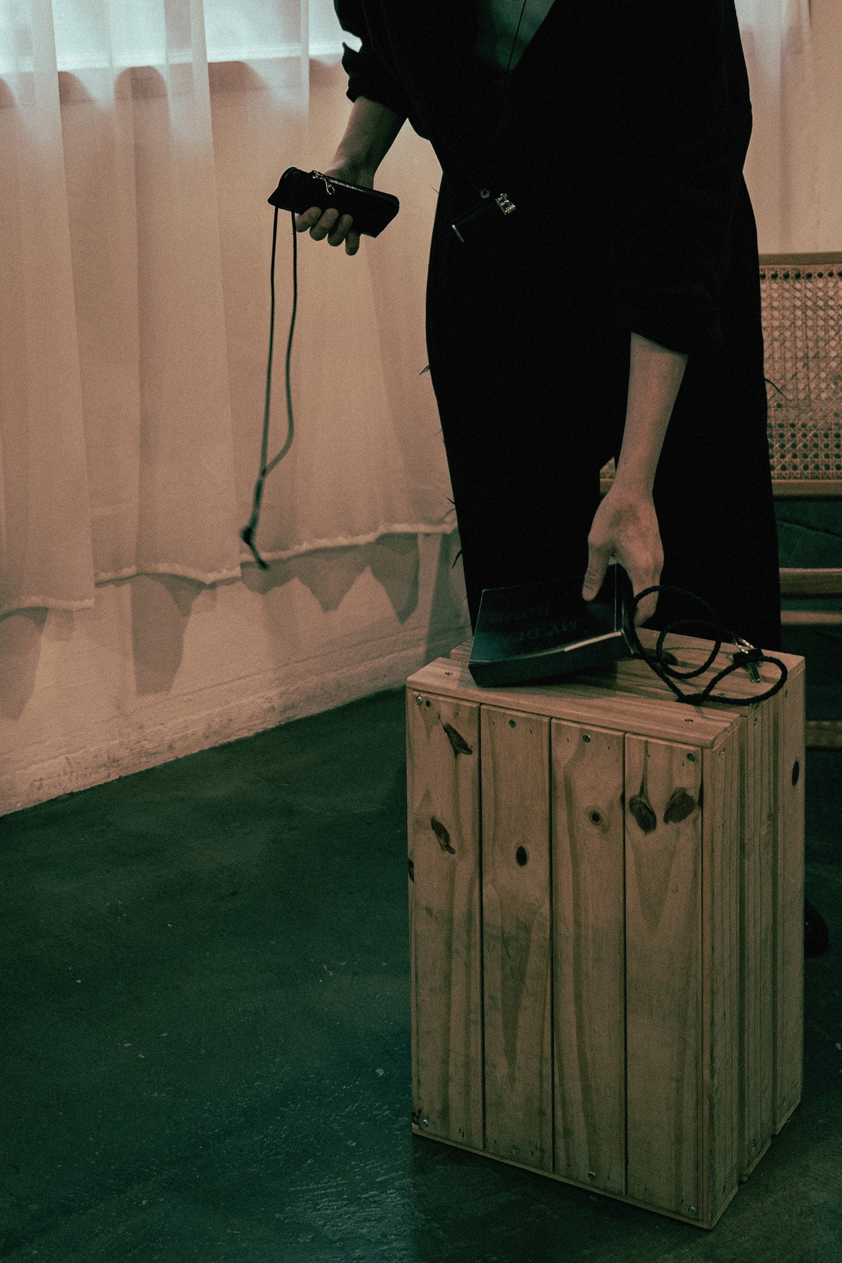 The leather zip wallet