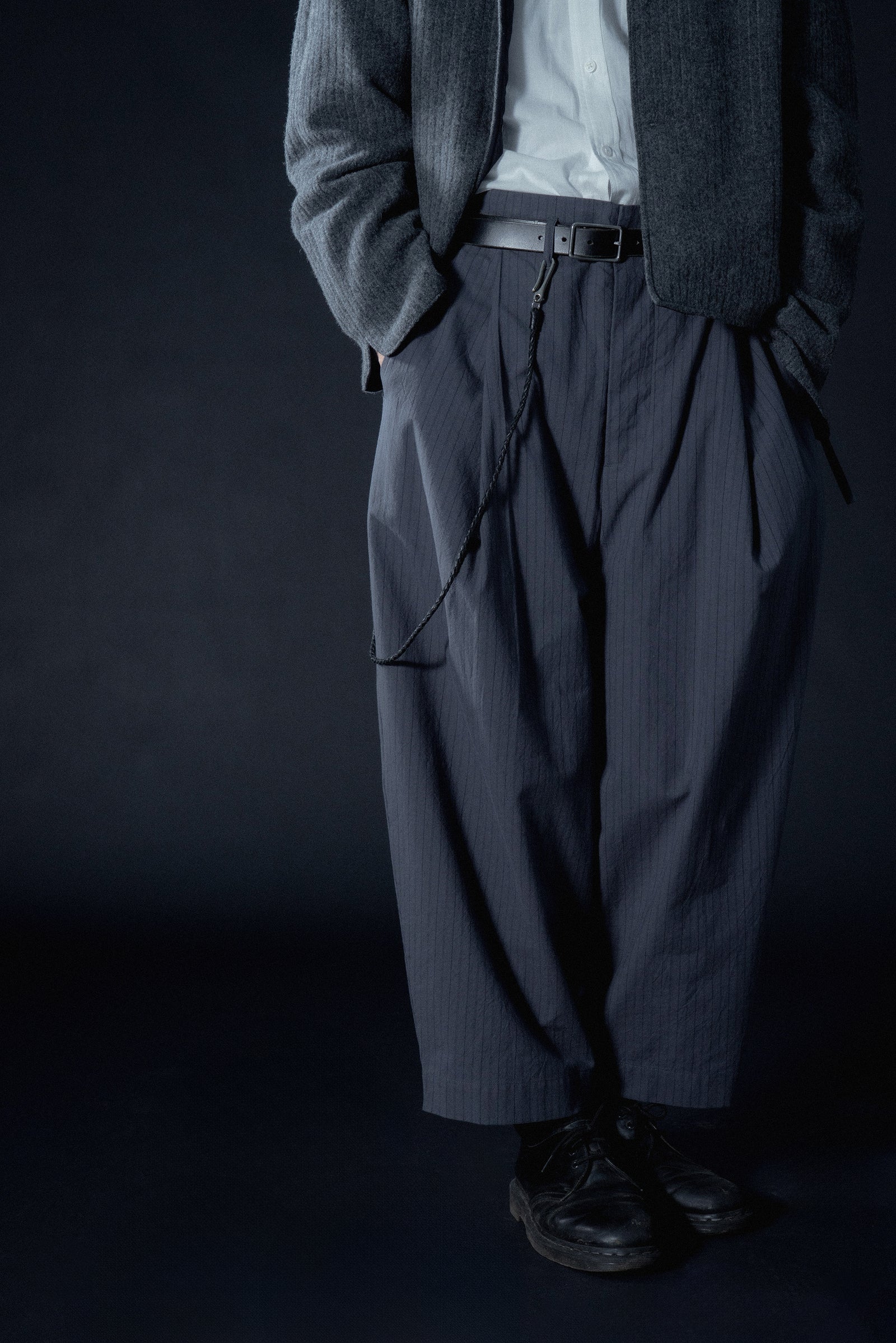 The hand braided leather chain