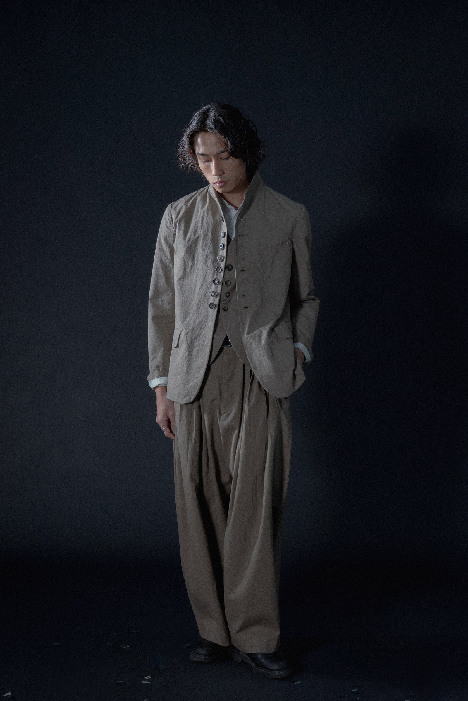 The Pleaty Trousers - Khaki