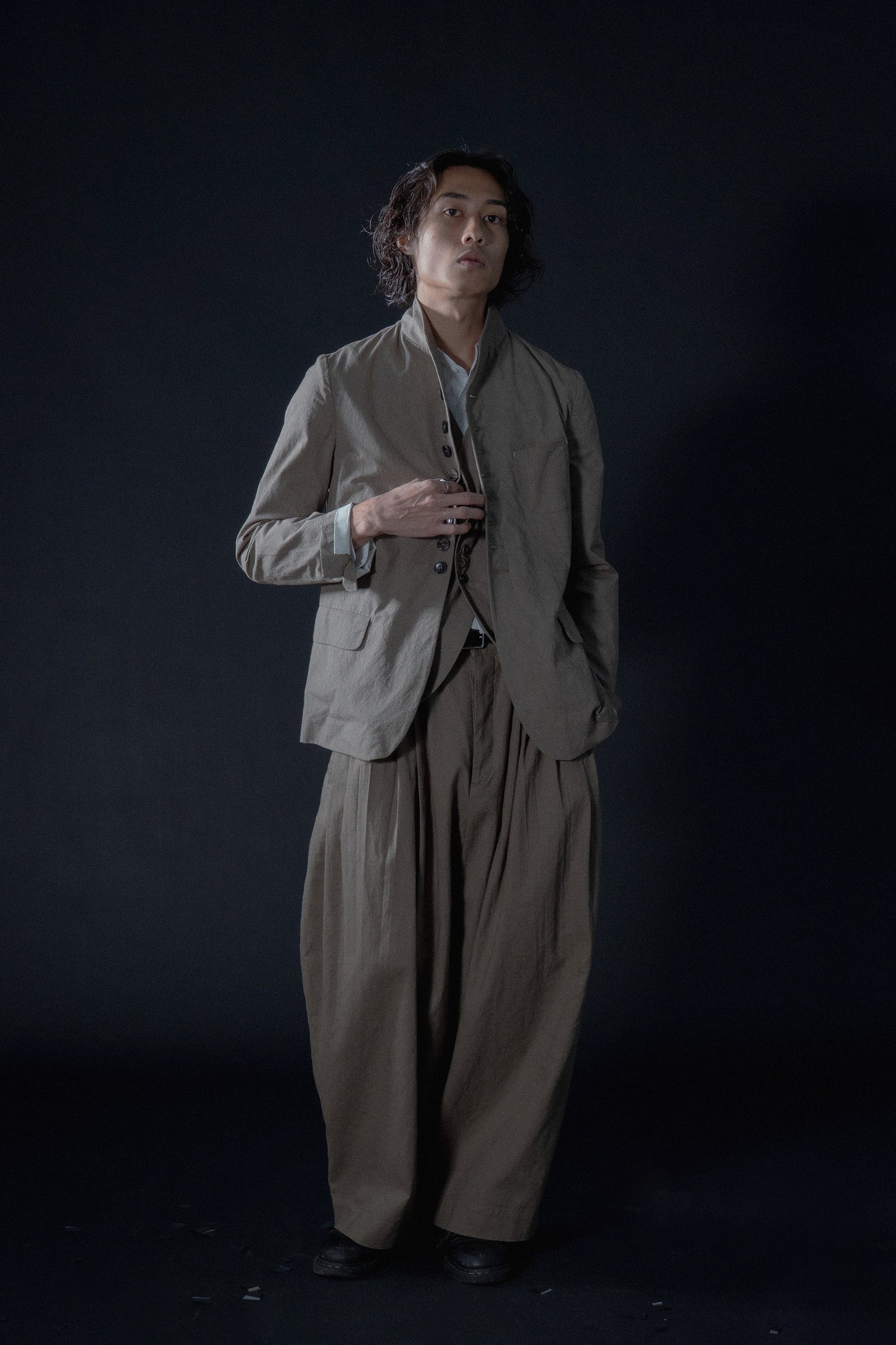 The Pleaty Trousers - Khaki