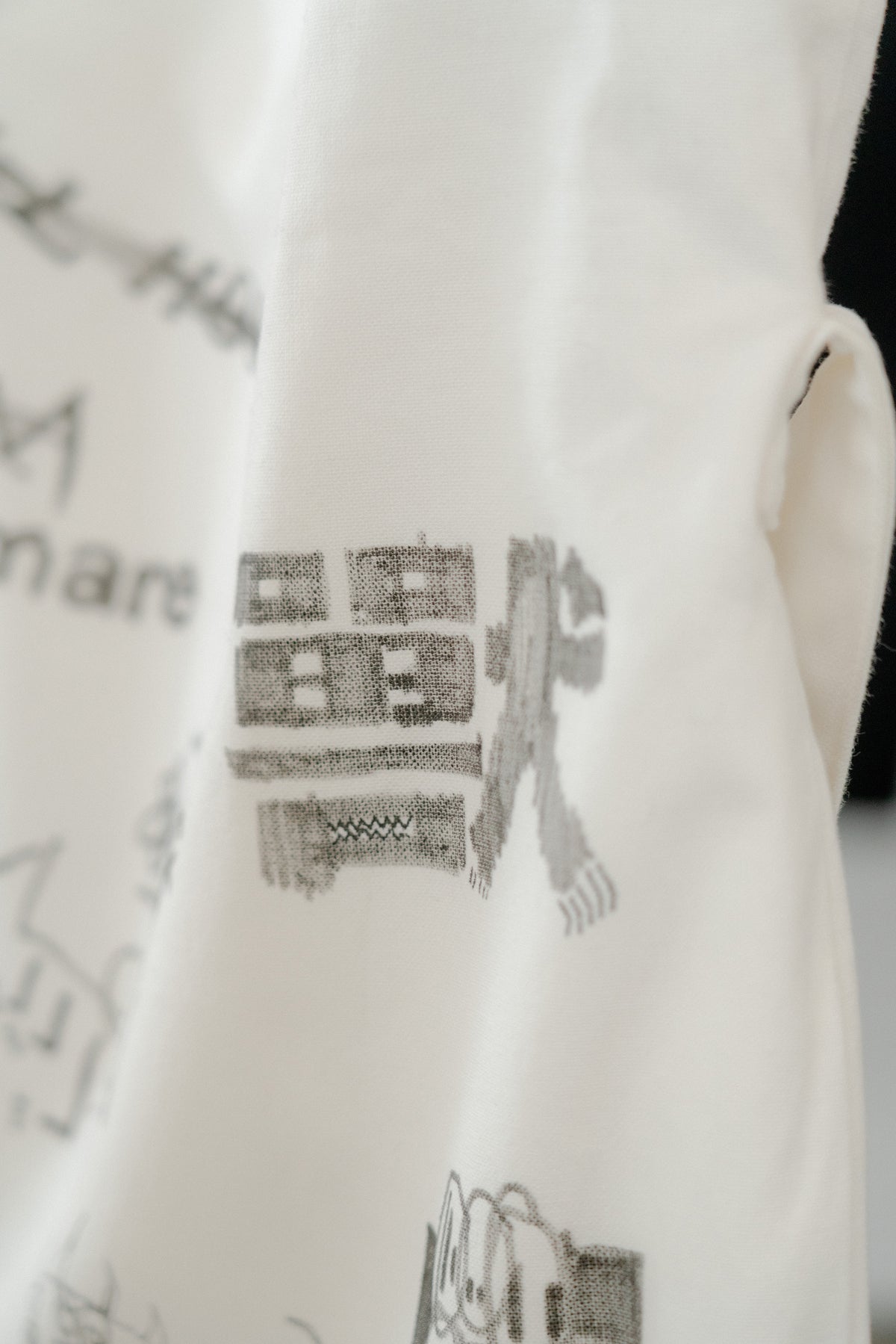 The Messenger - Hand Painted by Benson Koo