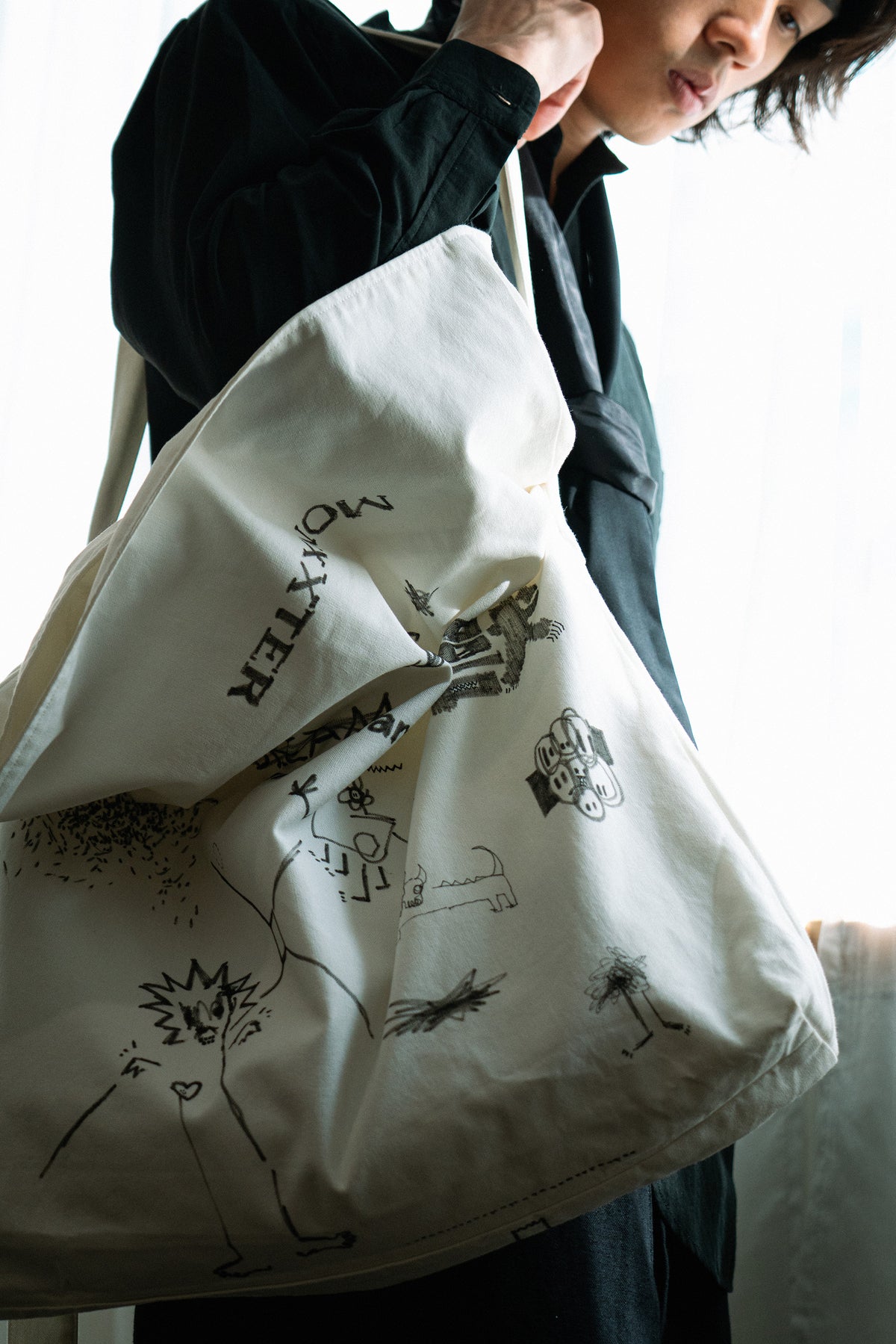 The Messenger - Hand Painted by Benson Koo