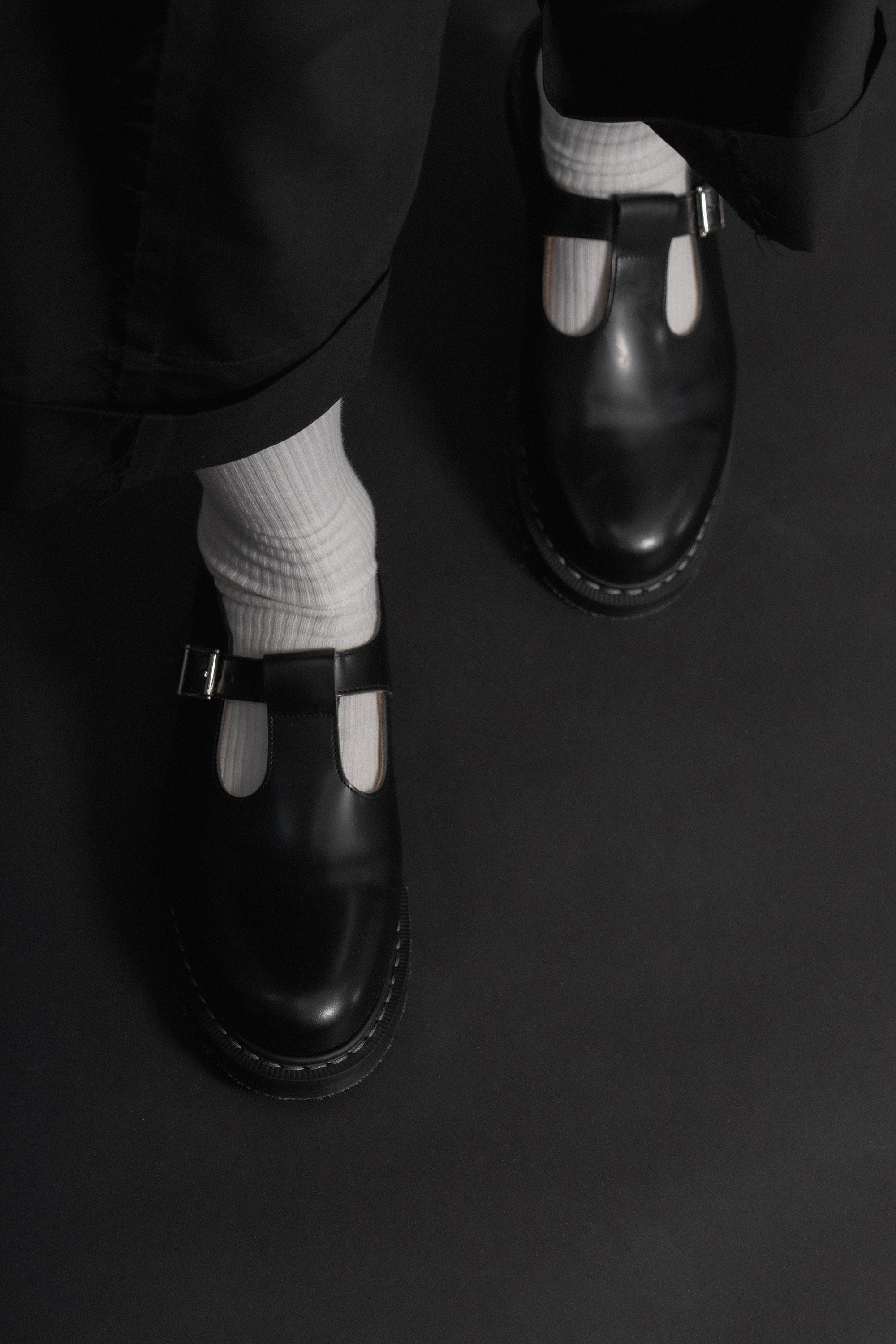 SOLOVAIR Mary Jane Shoe