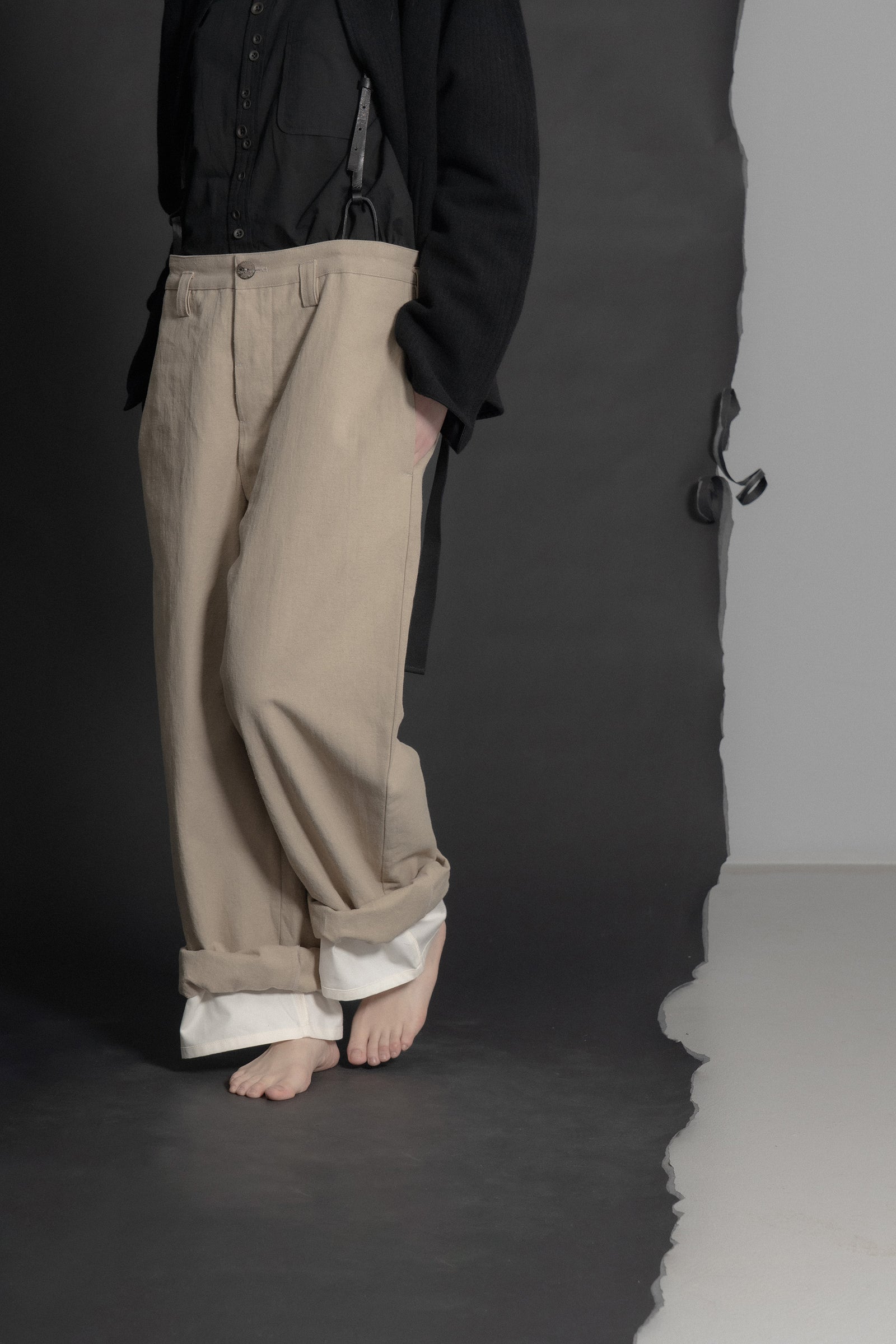 The Tinker 's Pants - Ecru