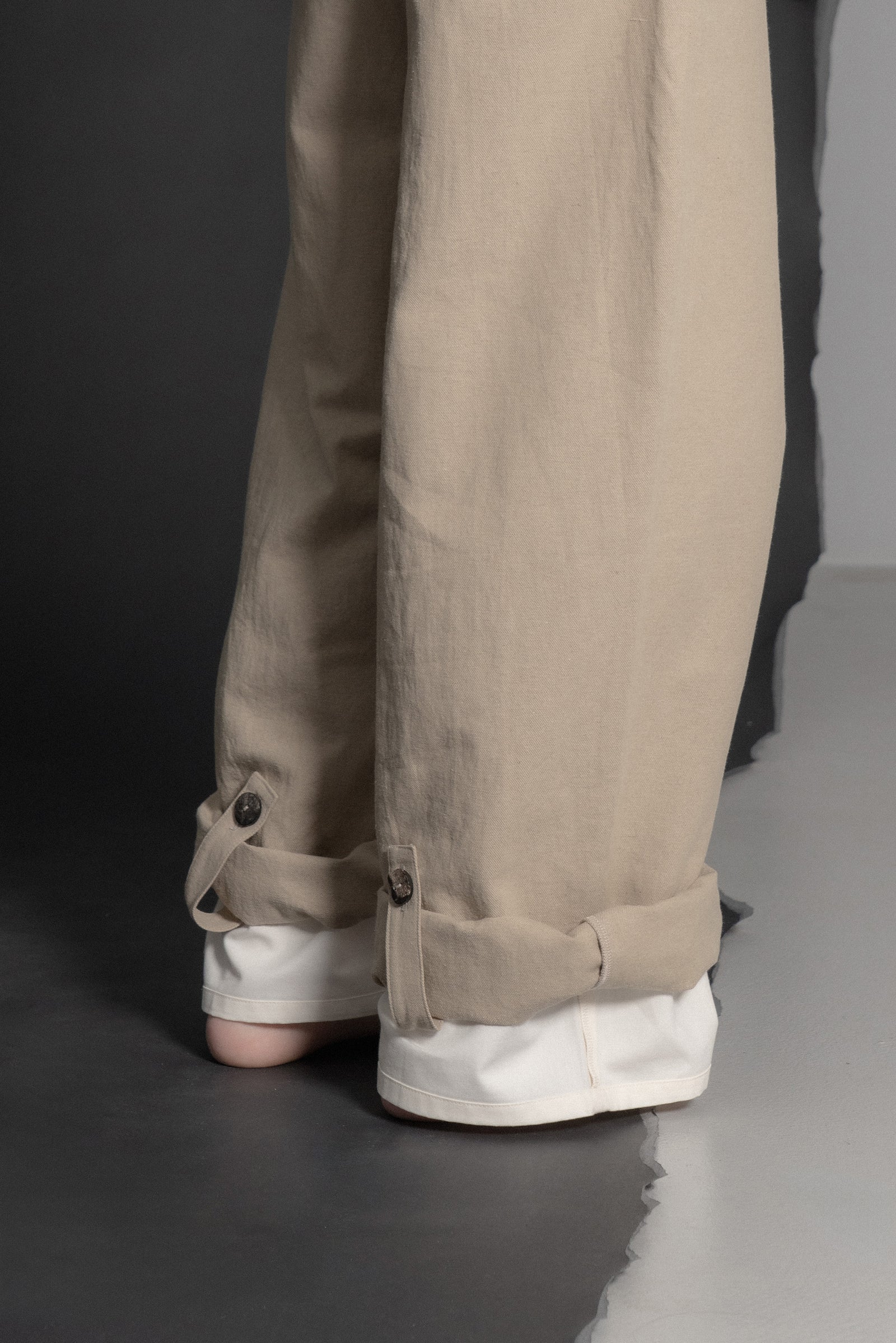 The Tinker 's Pants - Ecru