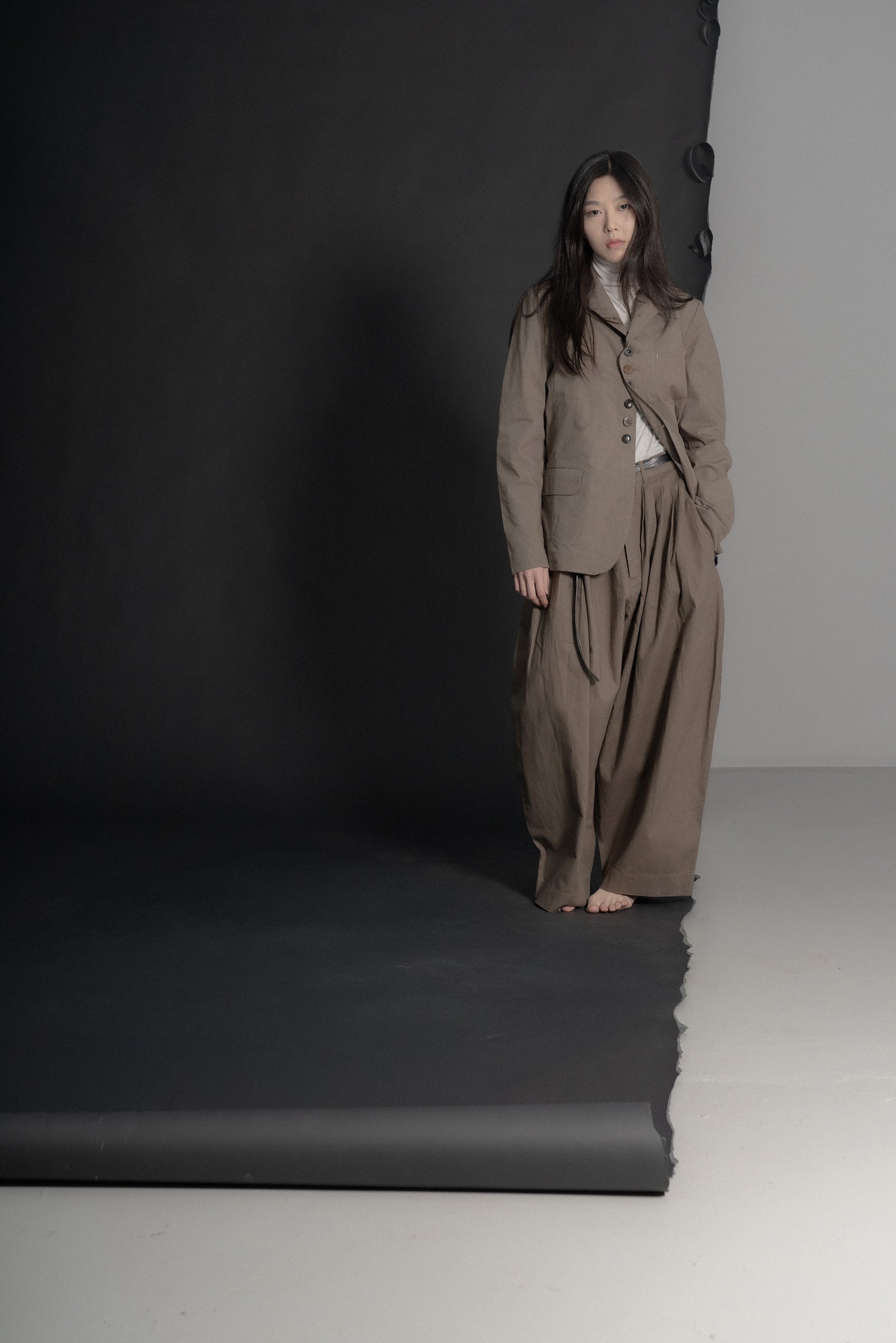 The Pleaty Trousers - Khaki