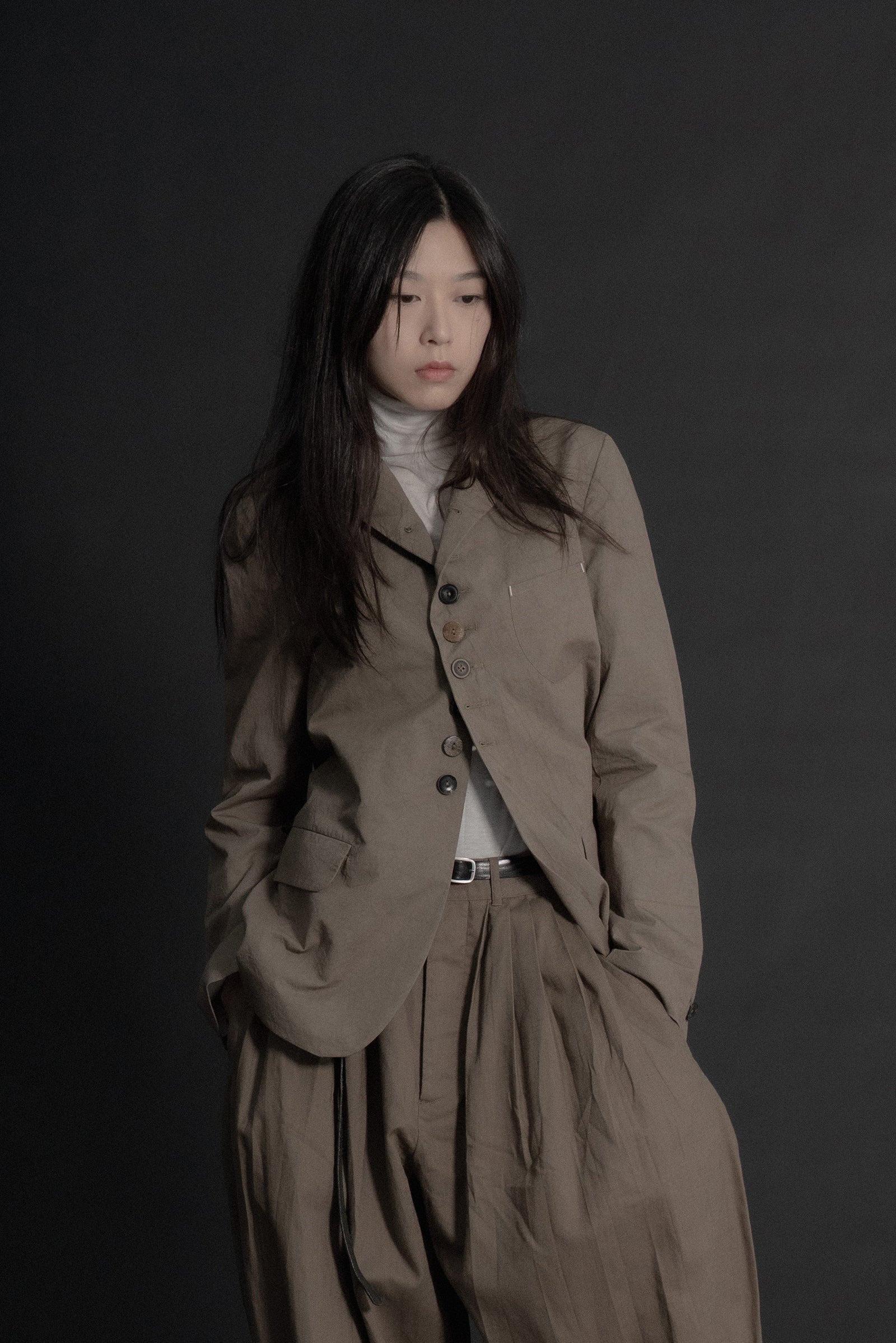 The Pleaty Trousers - Khaki