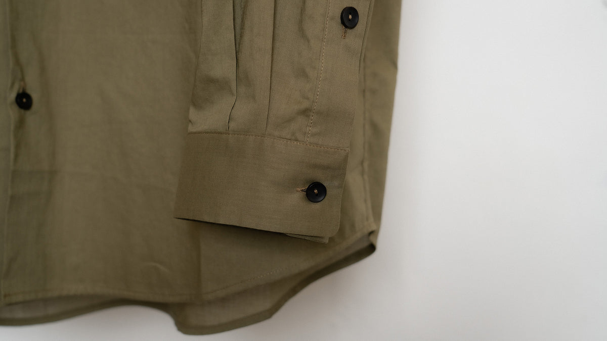 The Collarless Shirt - Olive